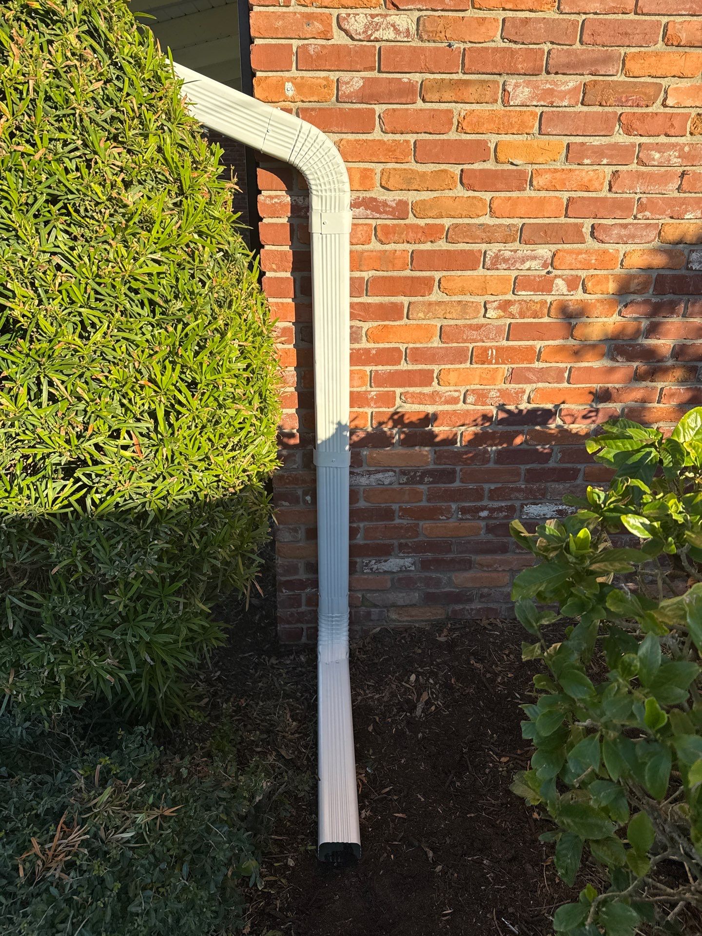 Splash Guard Gutters for Heavy Rain in Bradenton FL by Gutter Professors