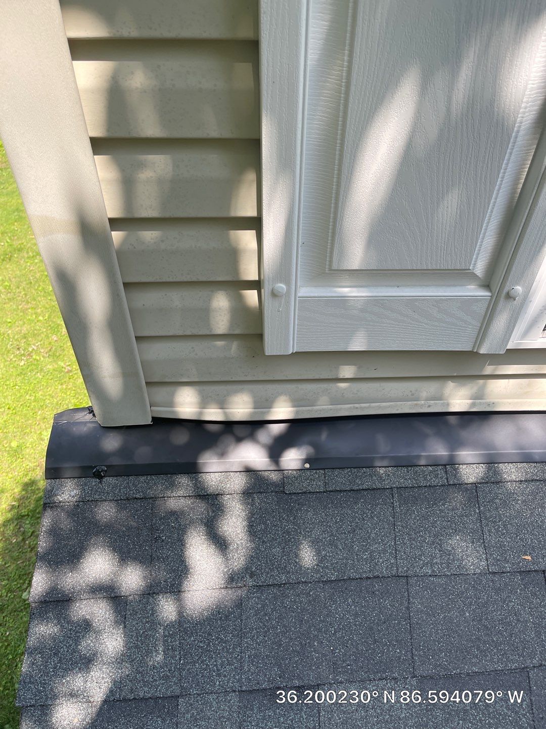 Residential Roofing Installation using Owens Corning Oakridge Roofing System by Undersun Roofing 