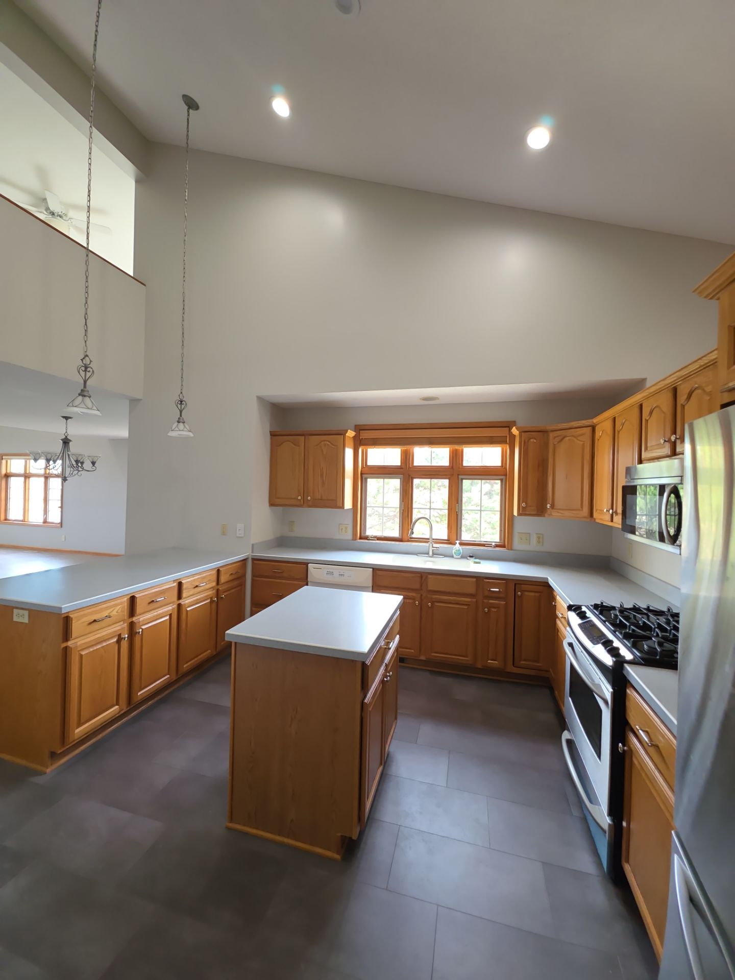 Comprehensive Interior Repaint and Drywall Repair in Muskegon, Michigan by Gordon Painting