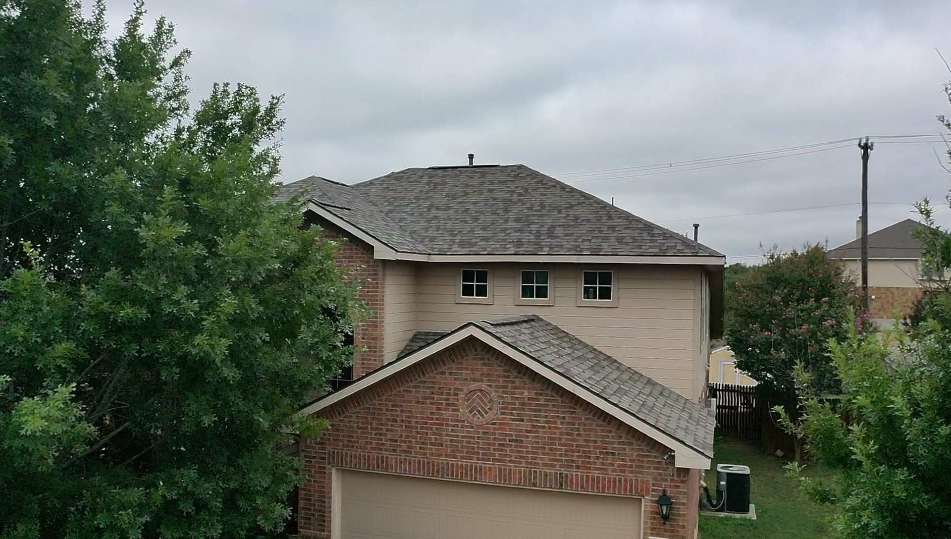 Residential Roof Replacement using Owens Corning 30 year Architectural Shingles by Premier Roofing and Contracting