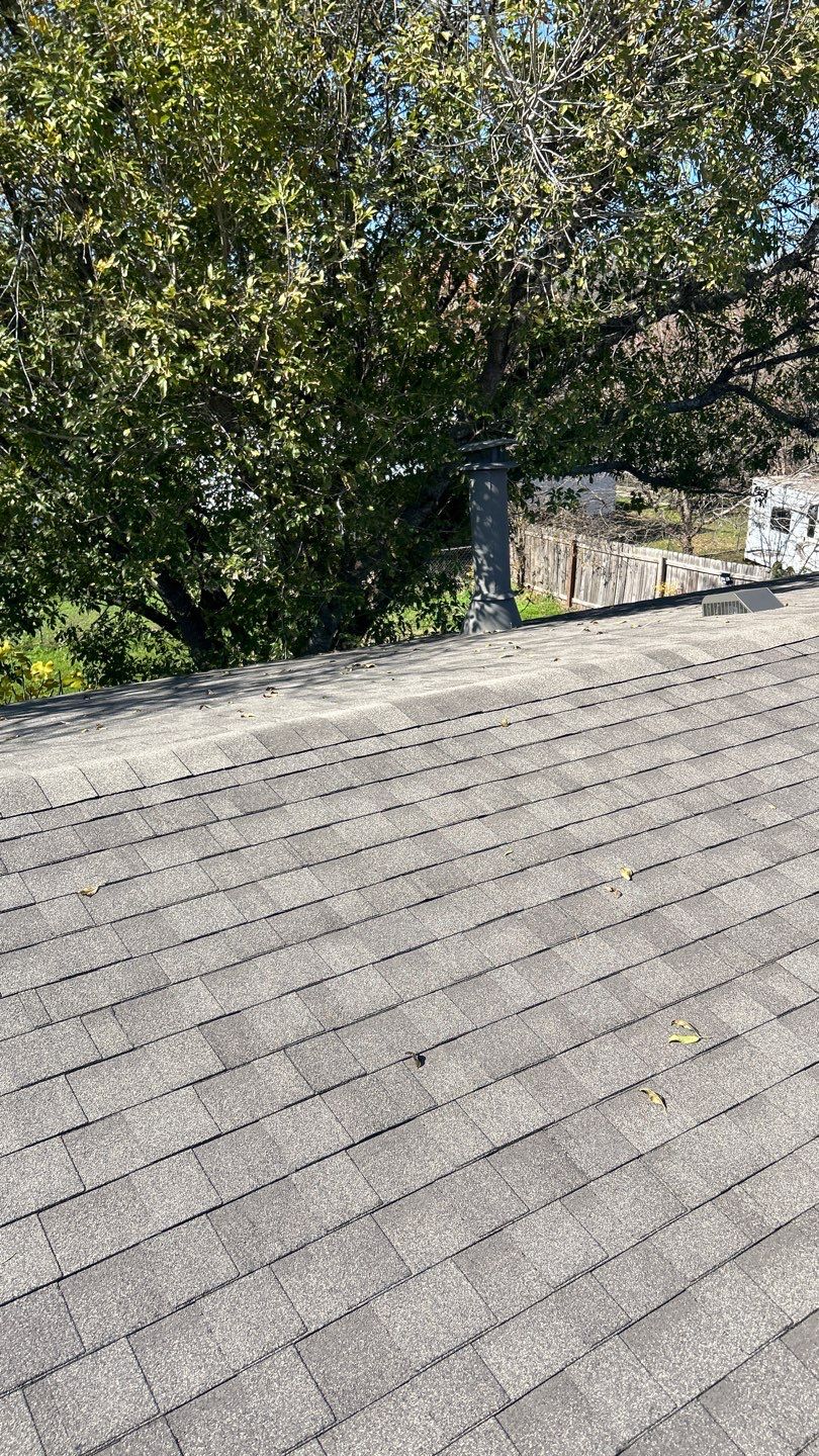 Weathered Wood - Iko Cambridge by RoofsOnly.com