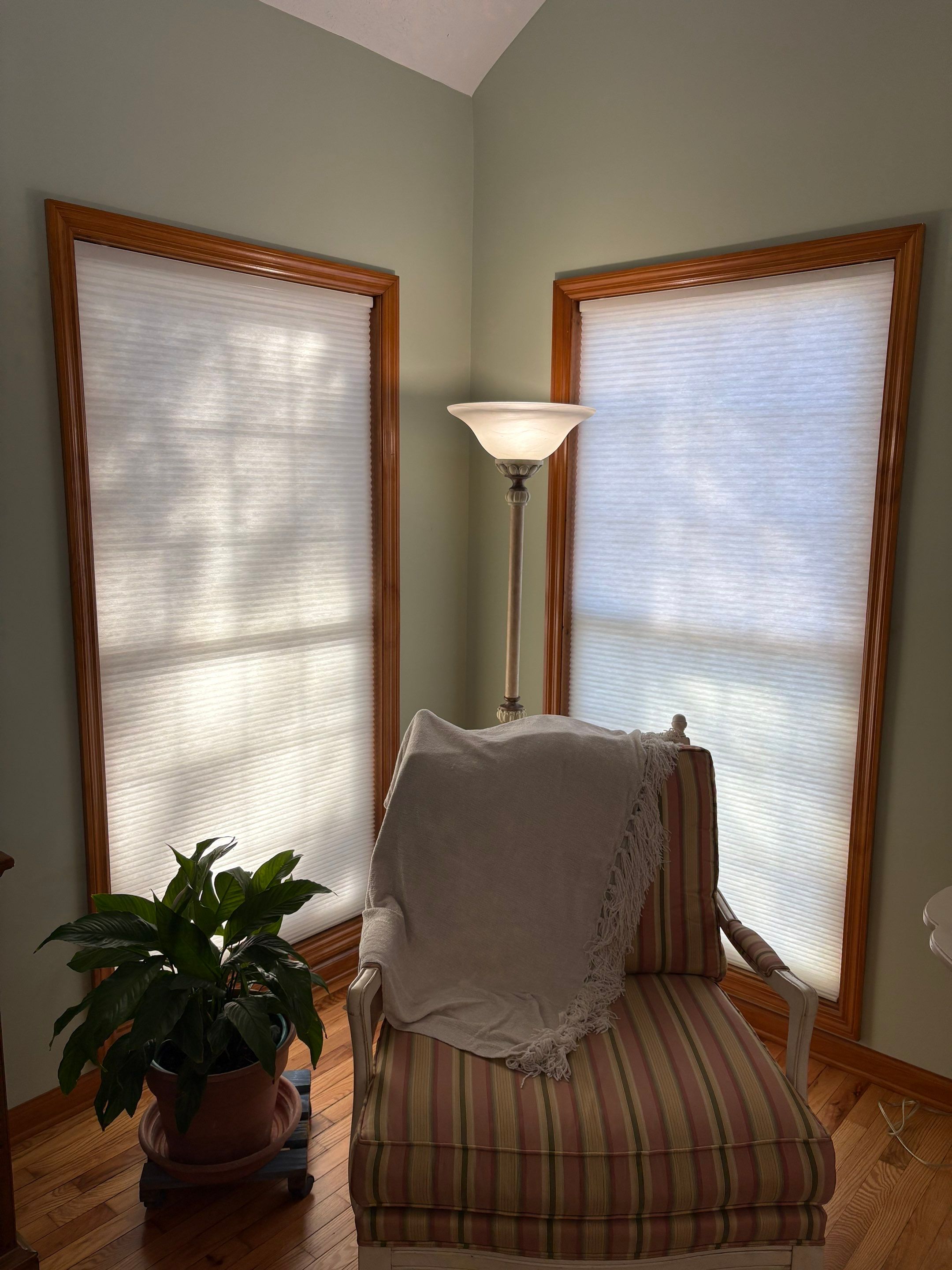 Honeycombs and Vertical Blind Sunroom Project in Athens by Blinds and Borders