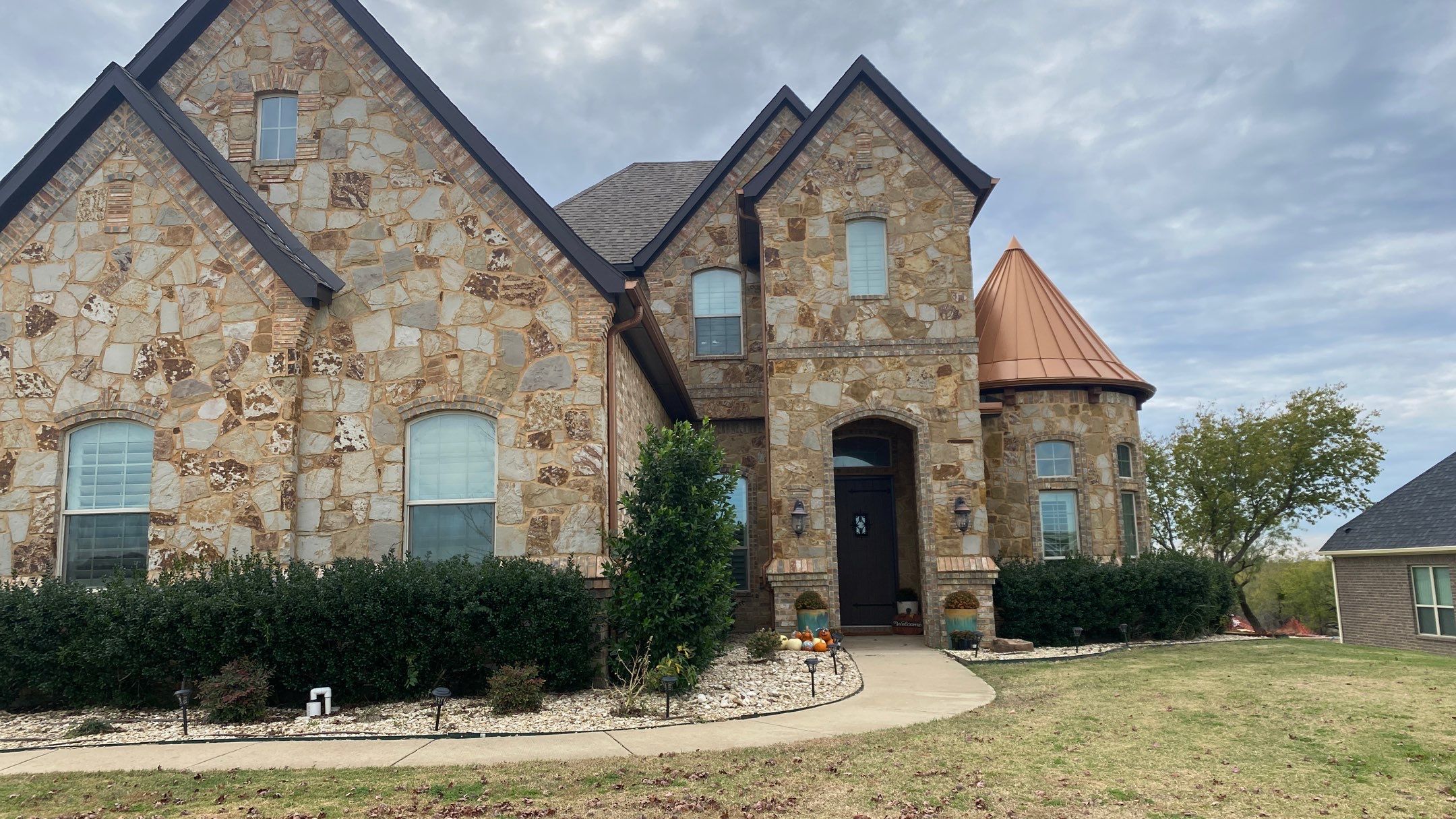 Exterior Painting: Trim & Siding by Nomad Painting