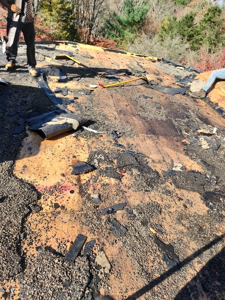 Residential Roofing Installation using Owens Corning TruDefinition Desert Tan by A Plus Exterior