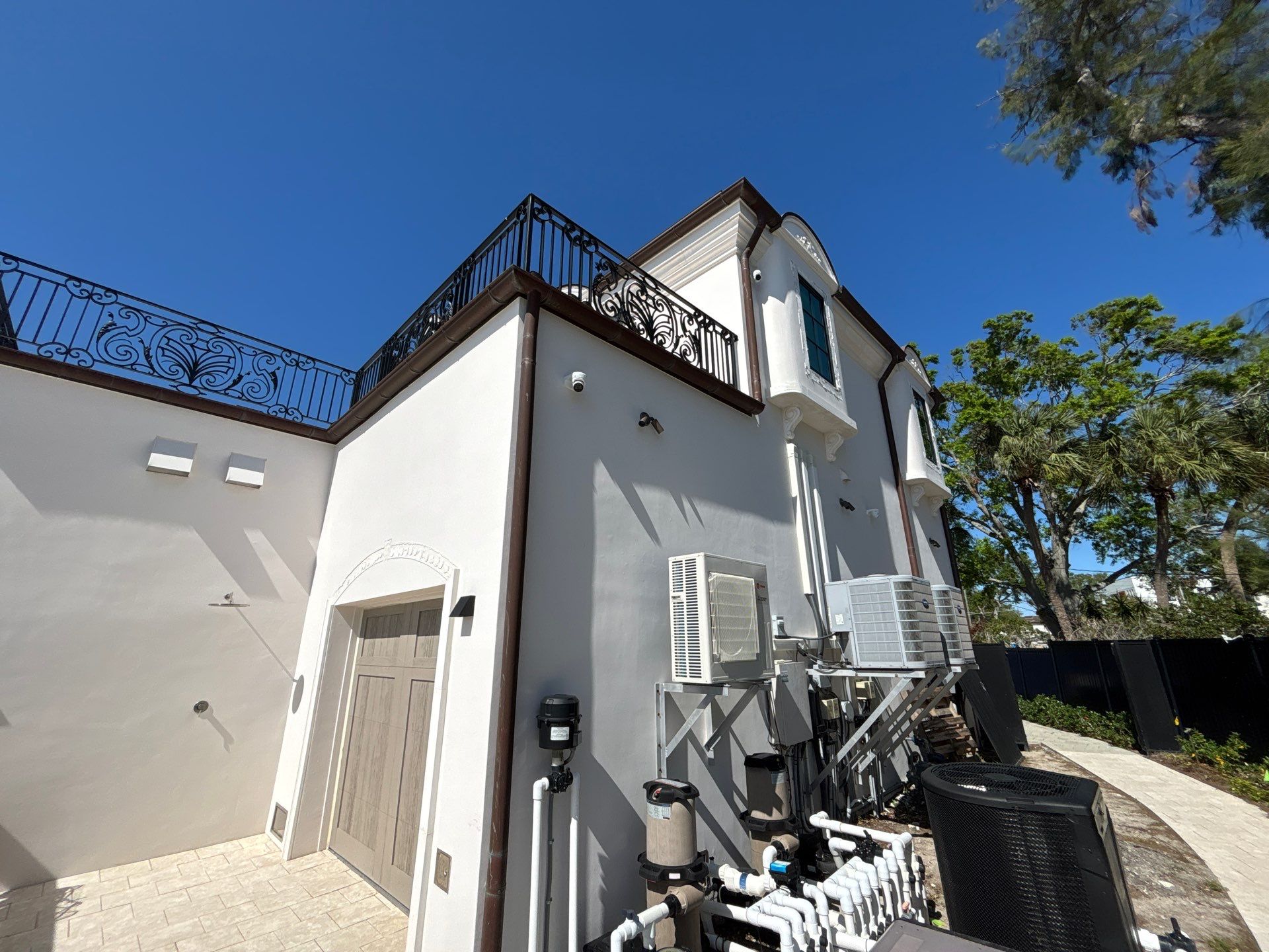 Gutter Installation using Half Round Seamless Gutters in Tampa FL by Gutter Professors