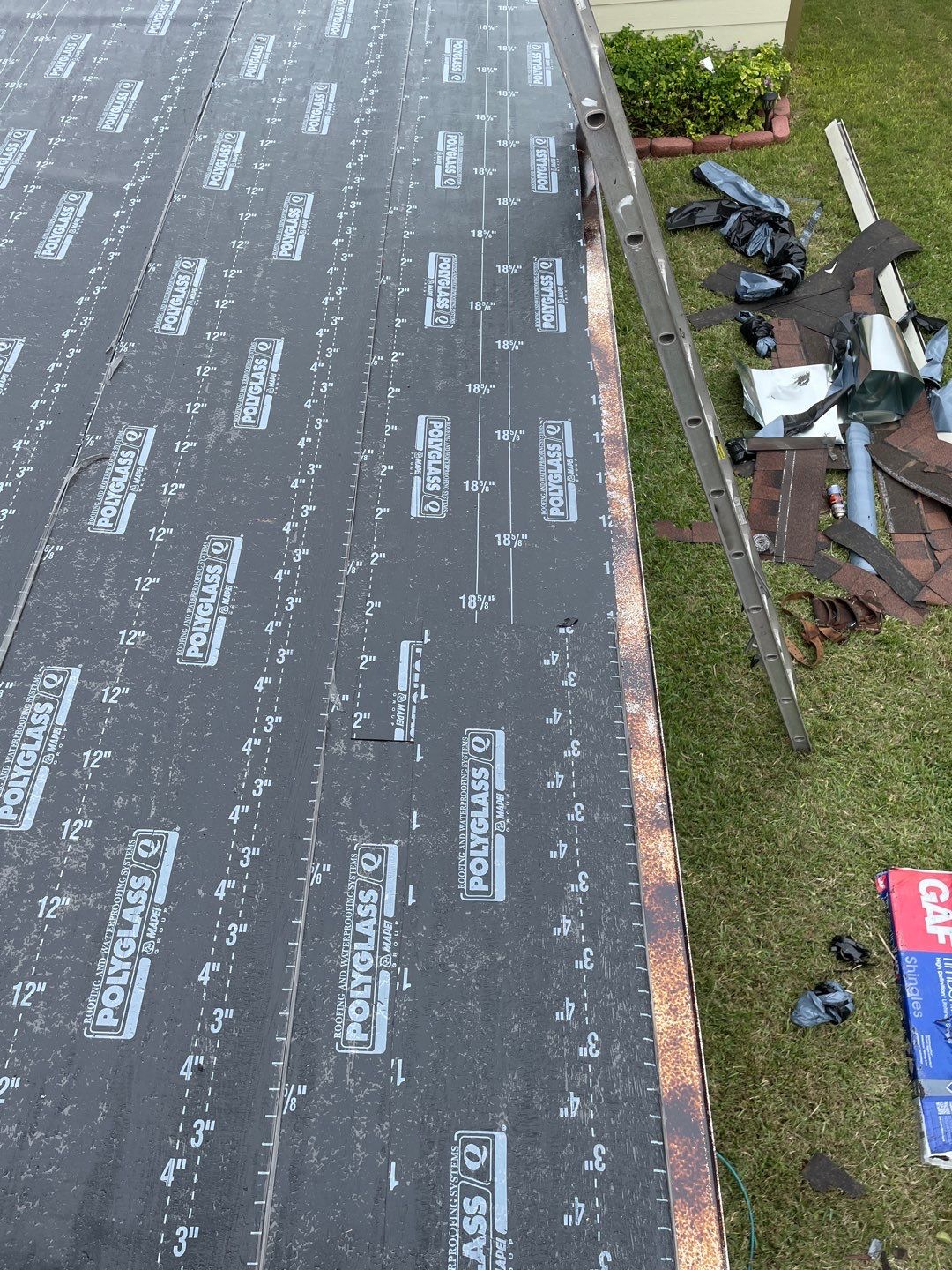 Retirement Shade  by Bayfront Roofing and Construction