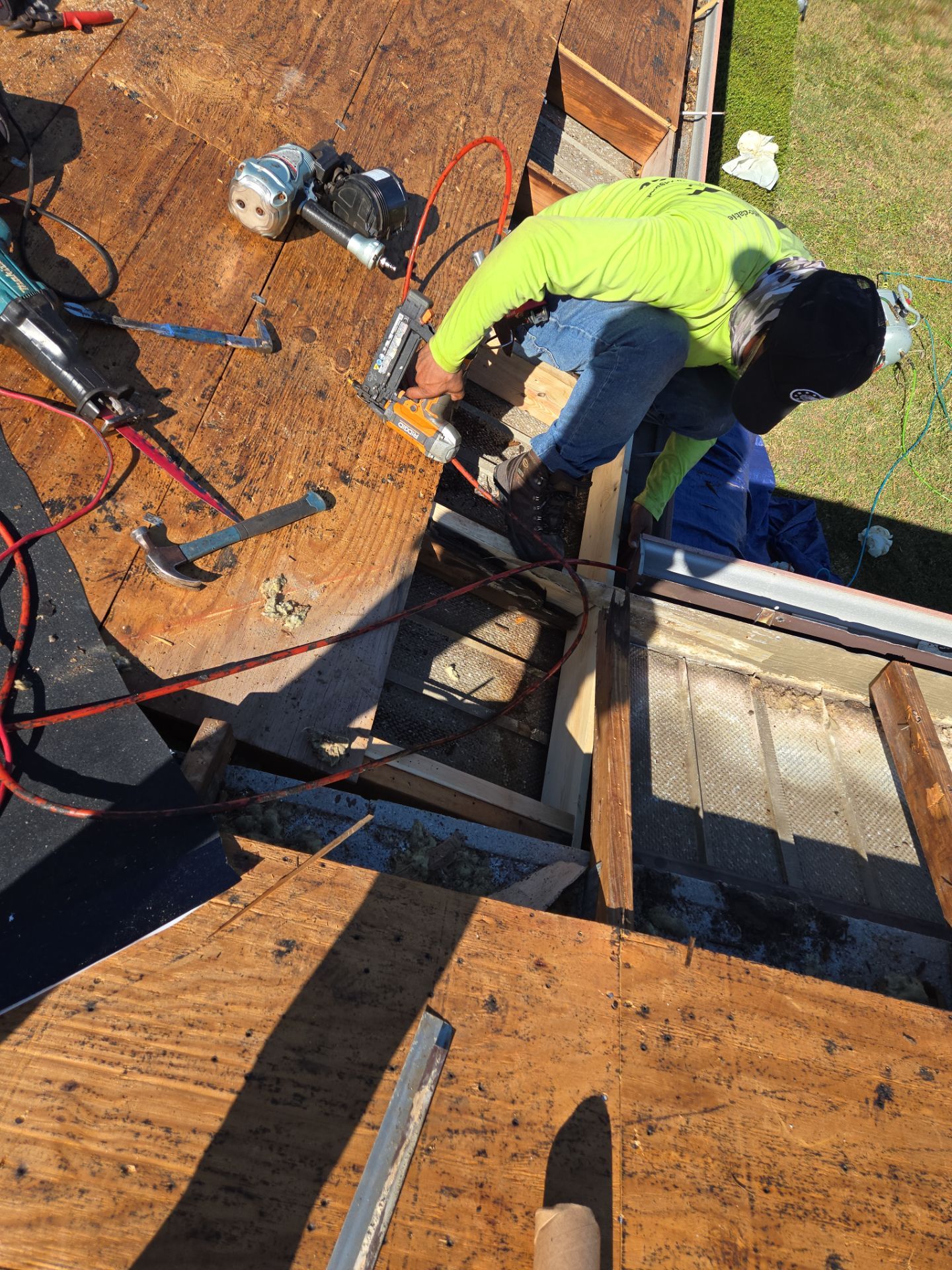 Project in St. Petersburg 33712 by Mitchell Roofing Company LLC