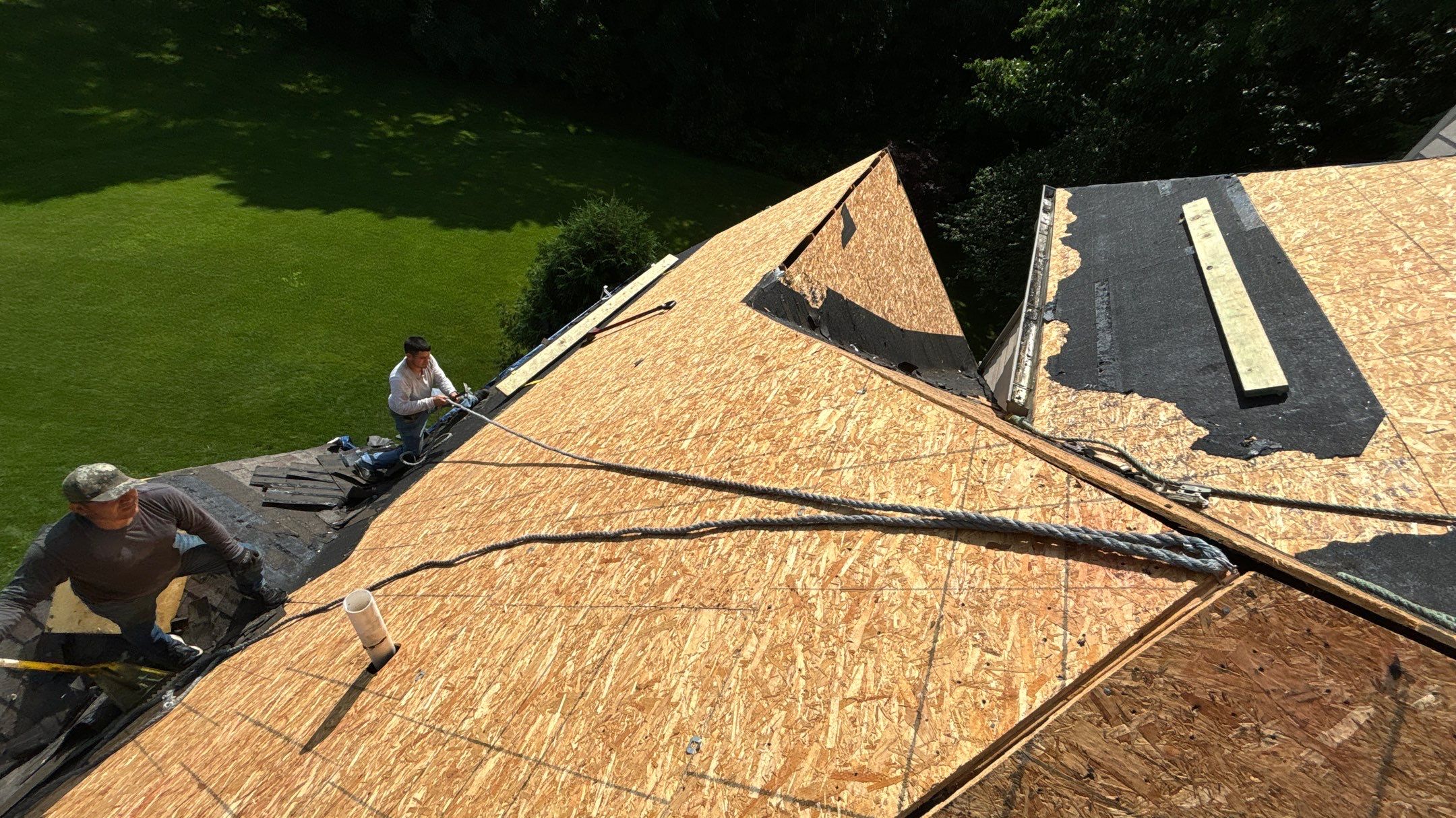 Roof Replacement using CertainTeed Landmark by 180 Contractors
