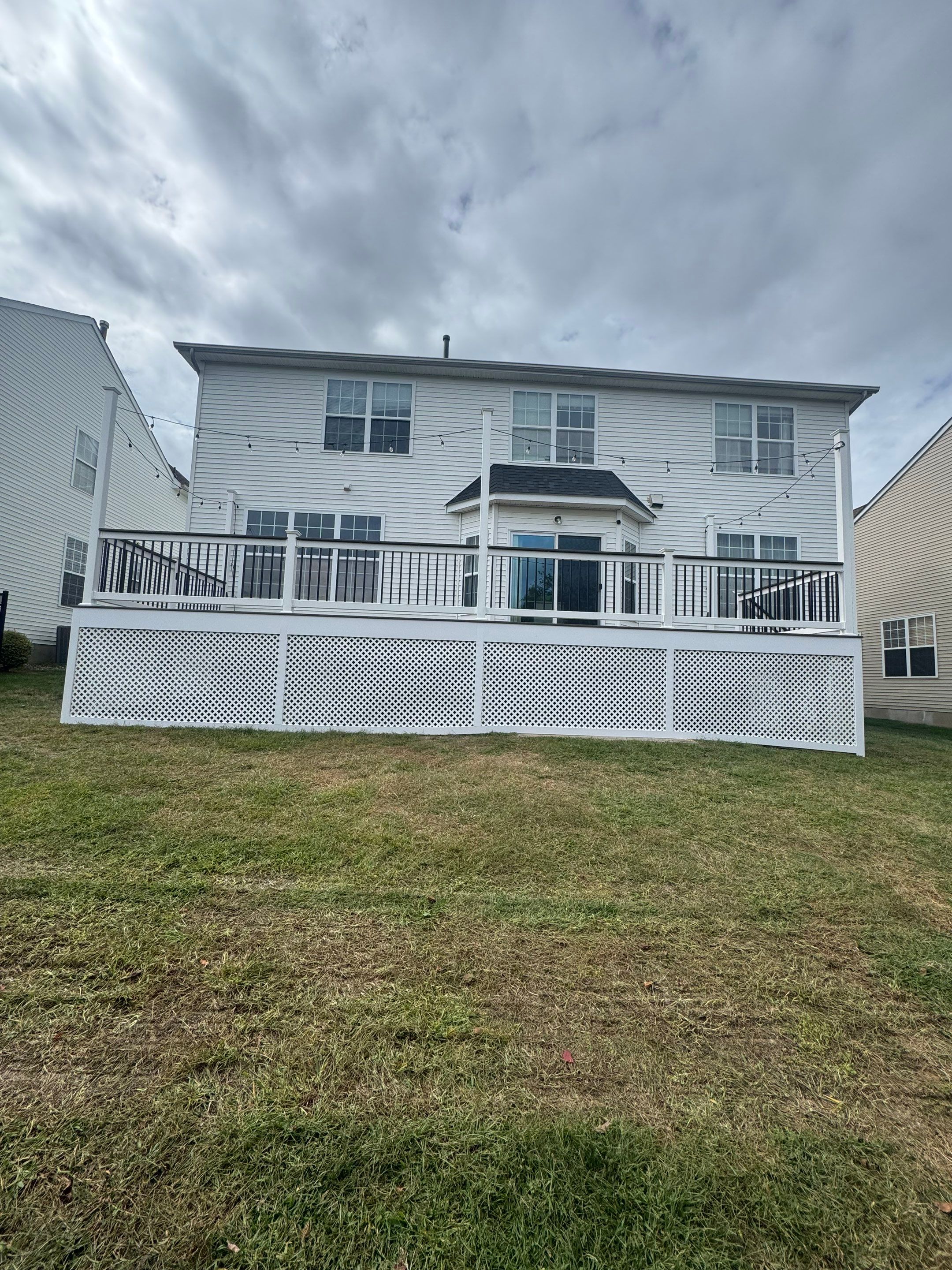 New Deck using Deckorators Venture - Color Sandbar  by deck guardian