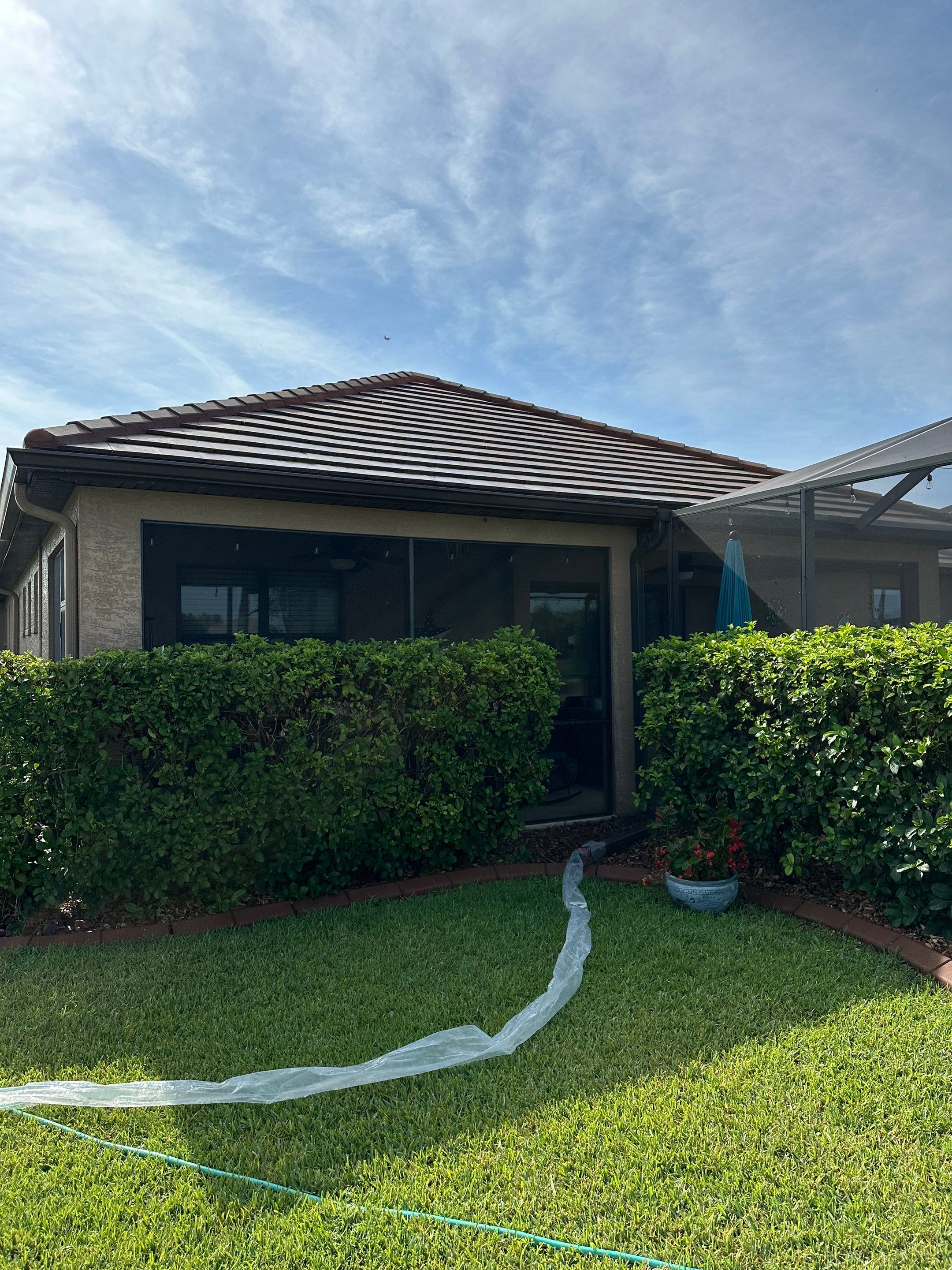 🏡 Tile Roof Cleaning – Gamble Creek Estates, Parrish, FL by Sunshine AquaWash