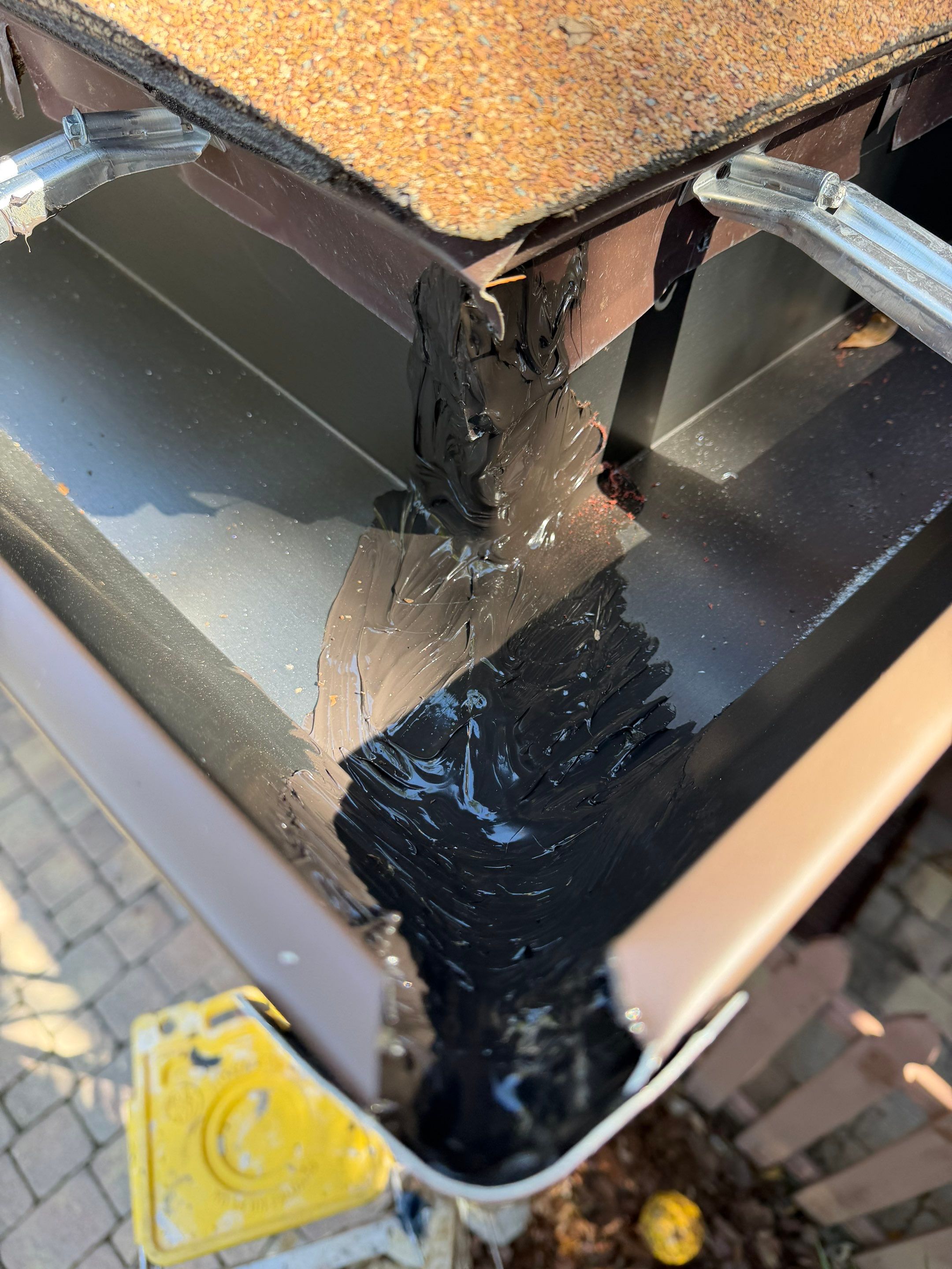 6-inch Seamless Gutters Installed in Sarasota FL by Gutter Professors