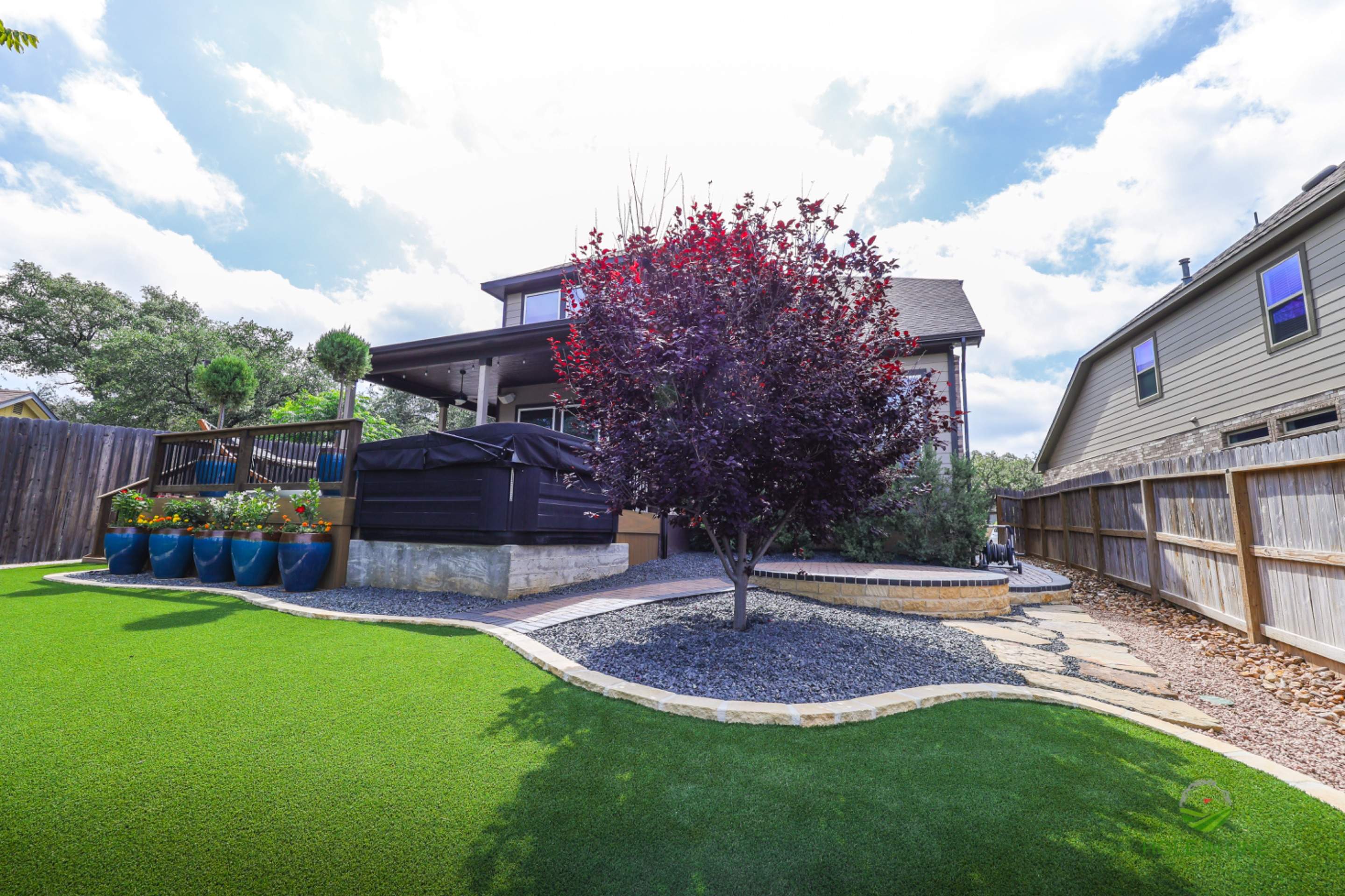 Mustang Oaks, San Antonio TX by Hole In One Lawns, LLC