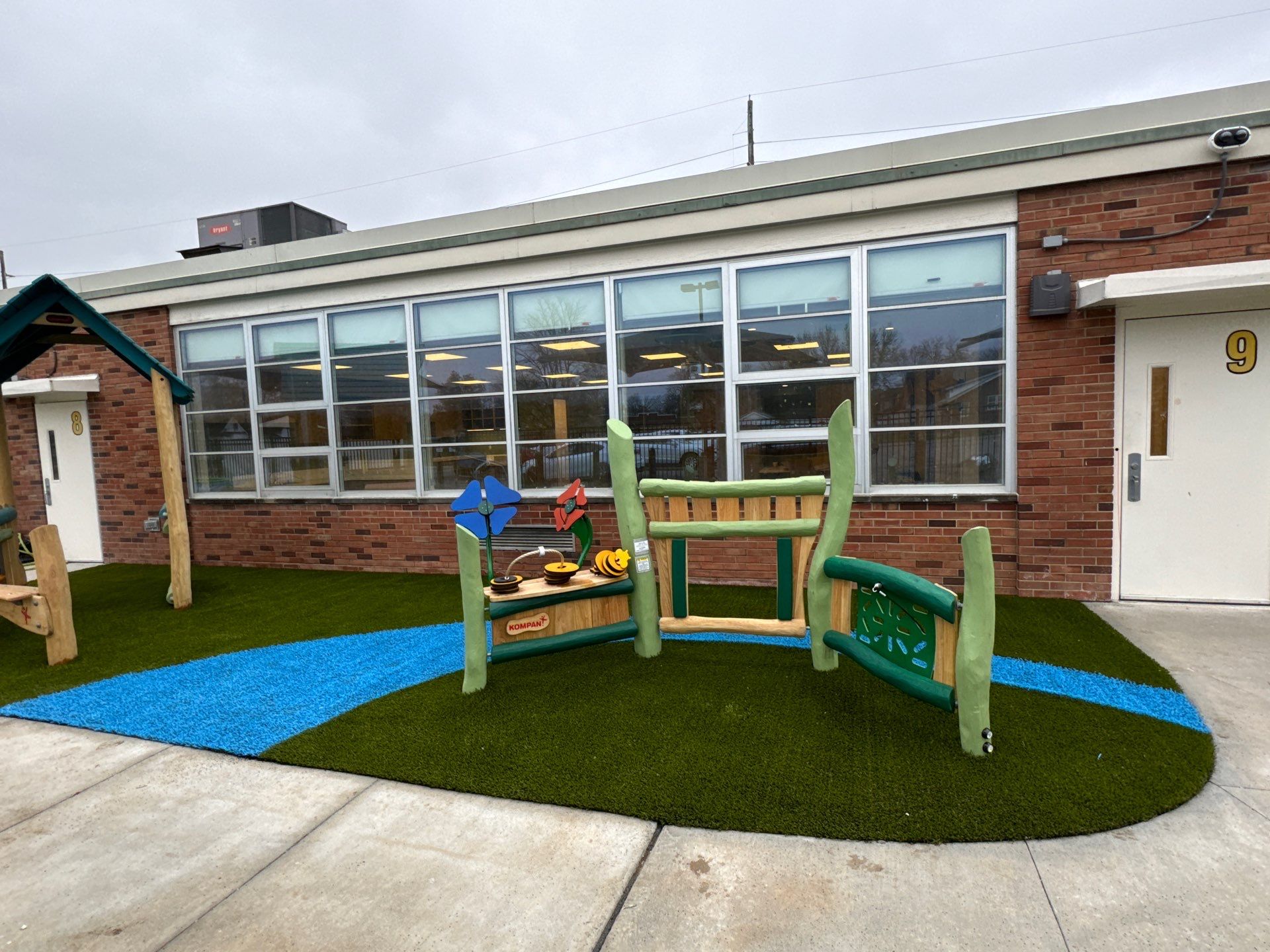 Richard L. Johnson Early Learning Center by ForeverLawn NEIN/INDY