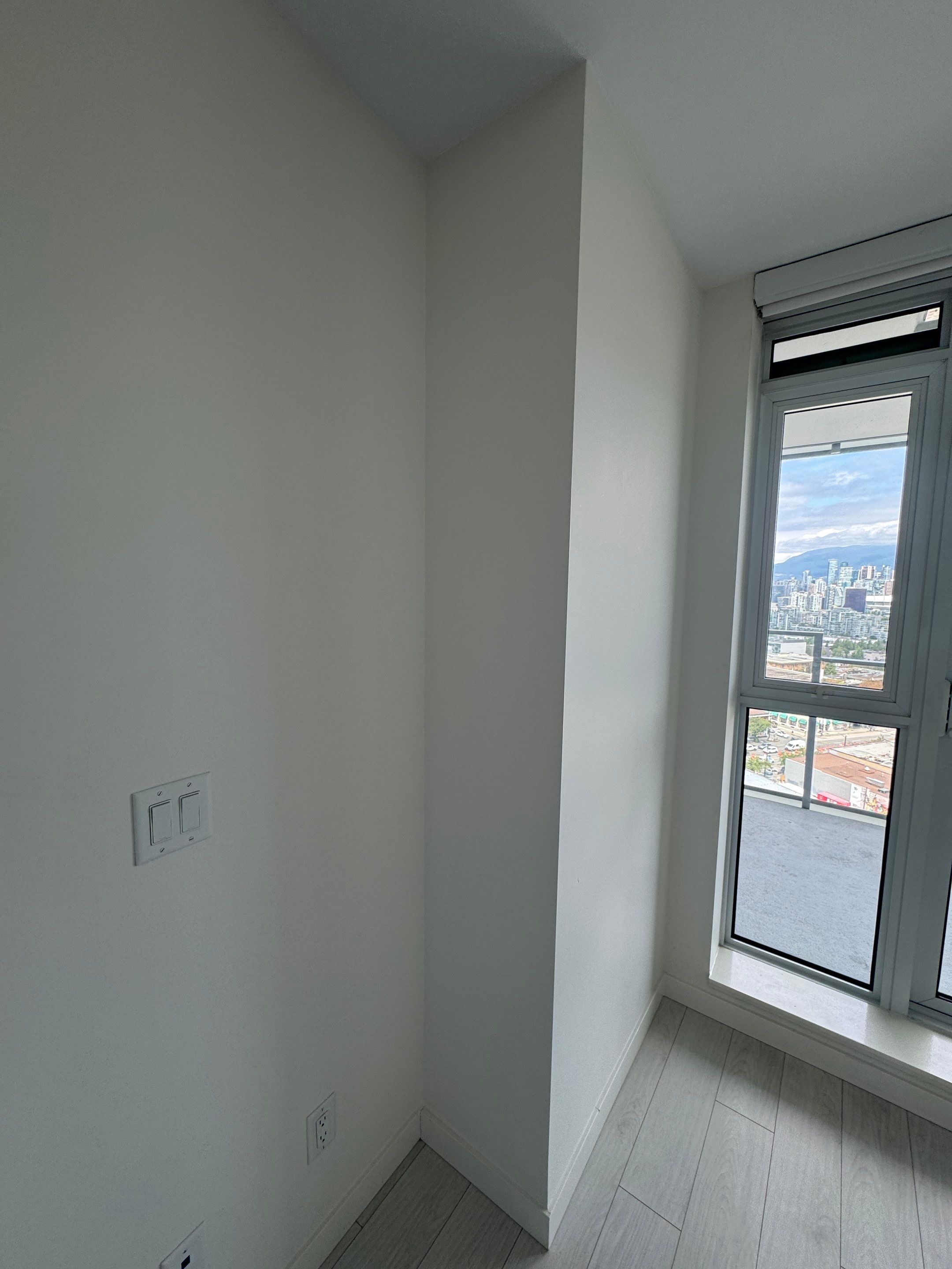Moveout Repair - Sycamore-The Independent Tower by YVR Construction Group