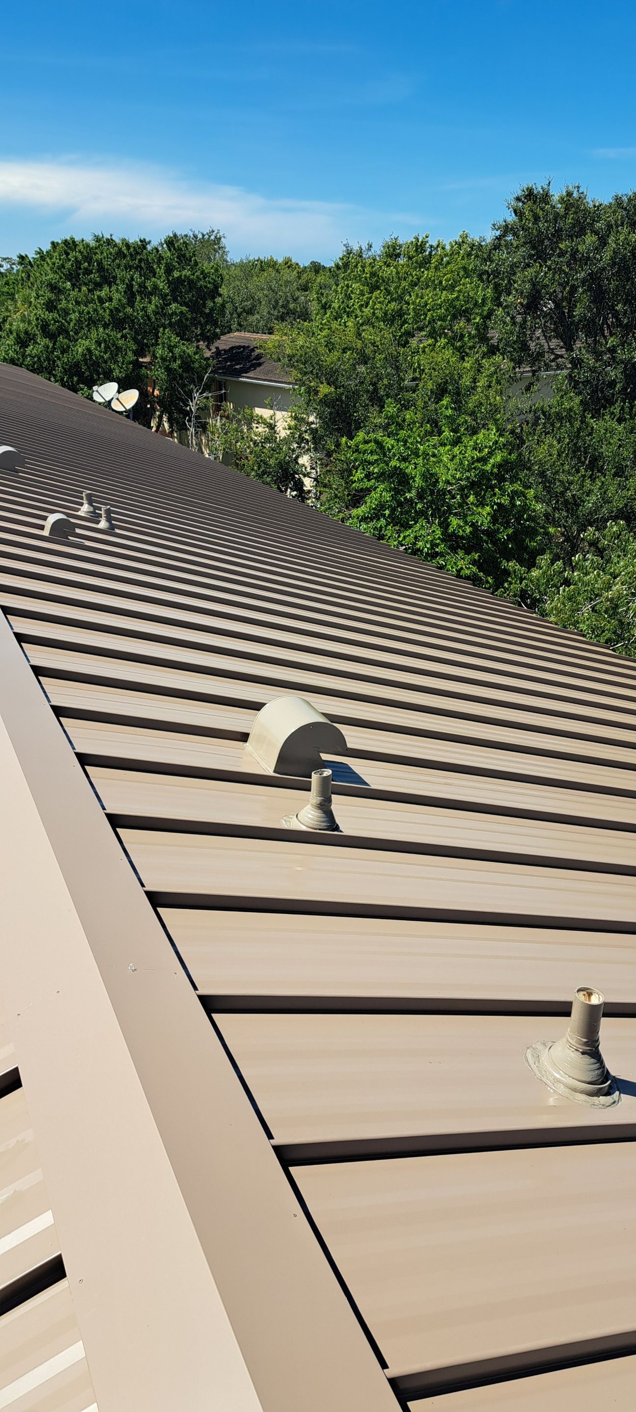 24ga 1.5" Mechanical Seam Buckskin  by Total Roofing System The Metal Roof Experts