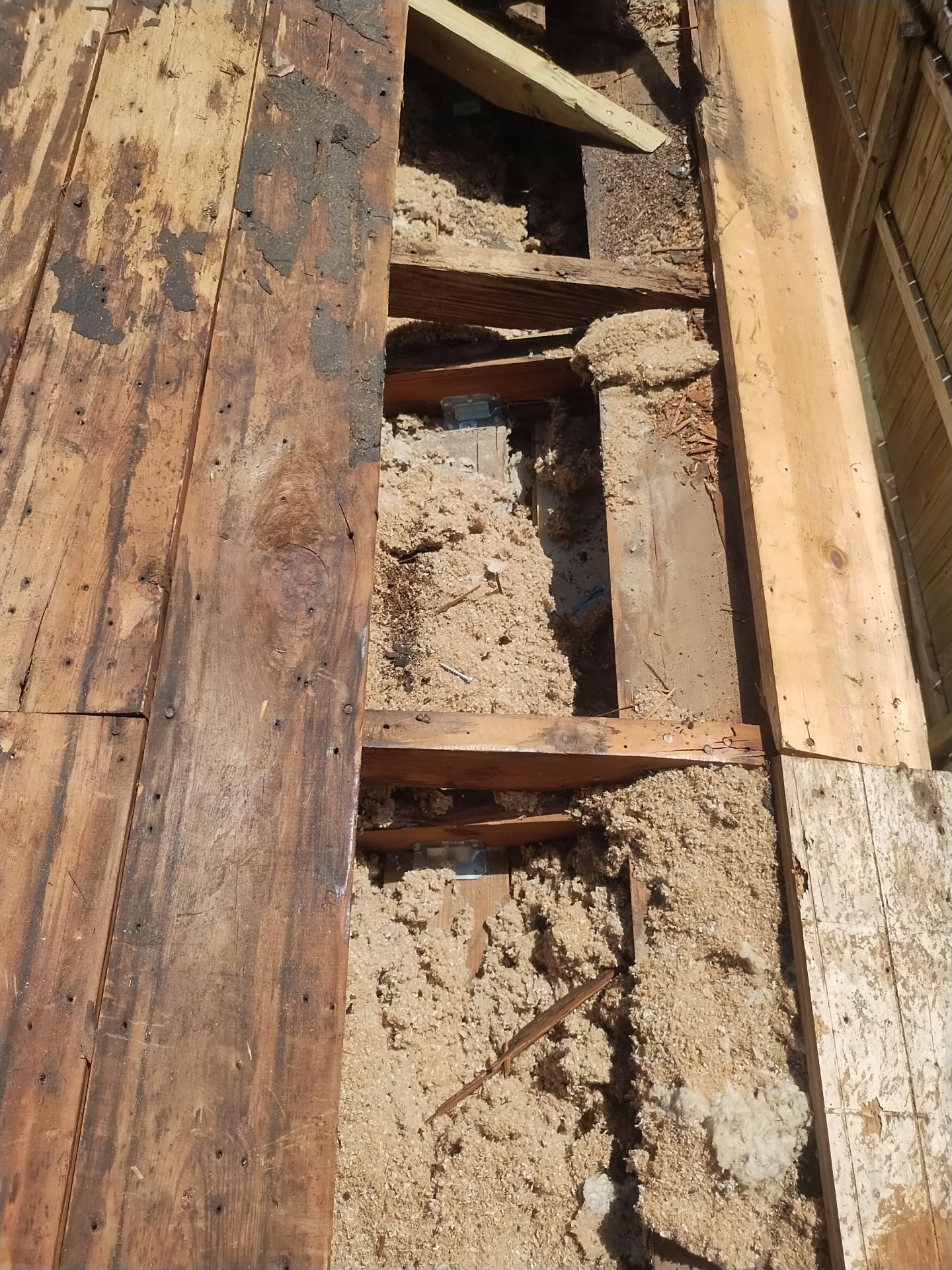 Project in St. Petersburg 33713 by Mitchell Roofing Company LLC 