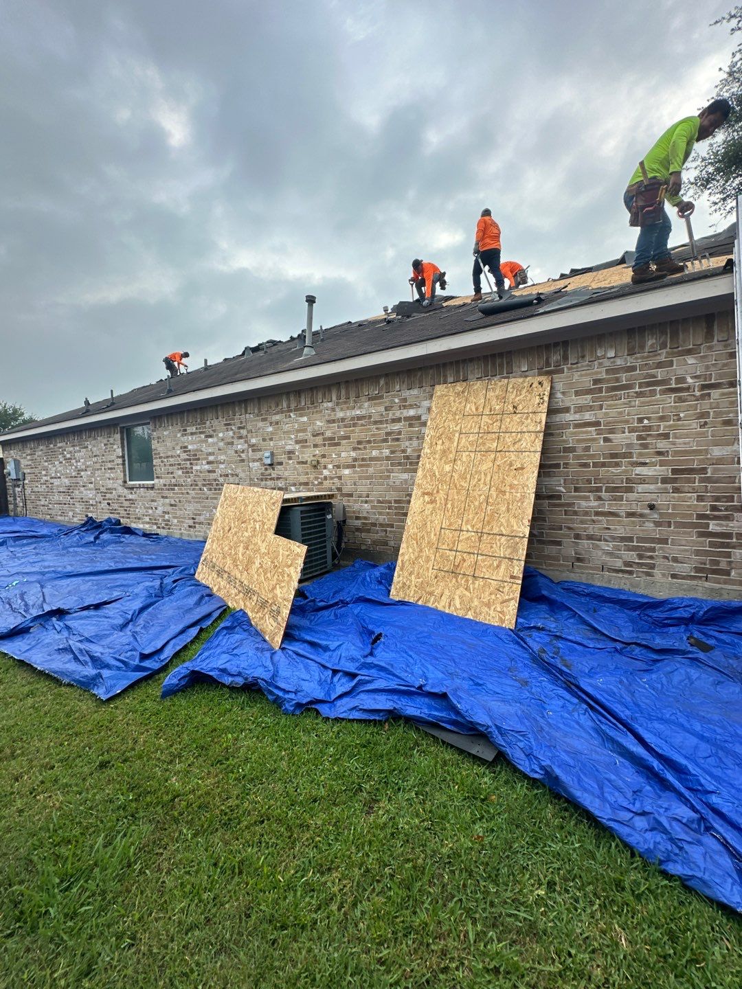Roof Replacement Rosenberg by Roof Repair Company