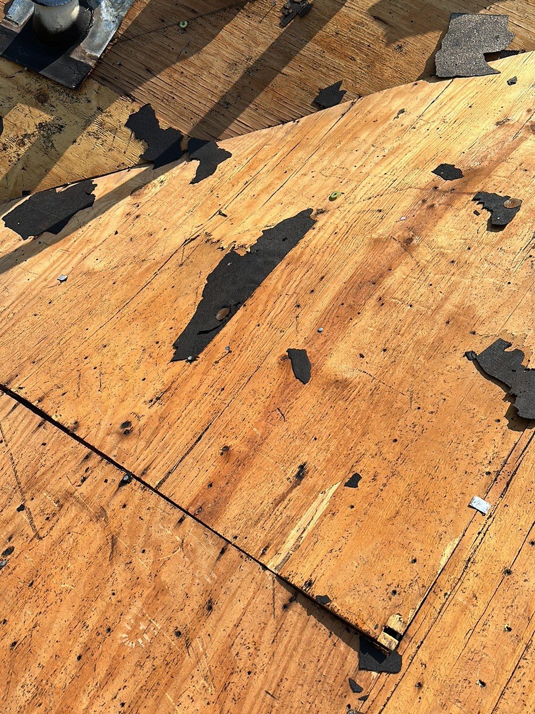 Residential Roofing Installation using Owen's Corning Duration (Lifetime) Shingles by Roof Repair Company