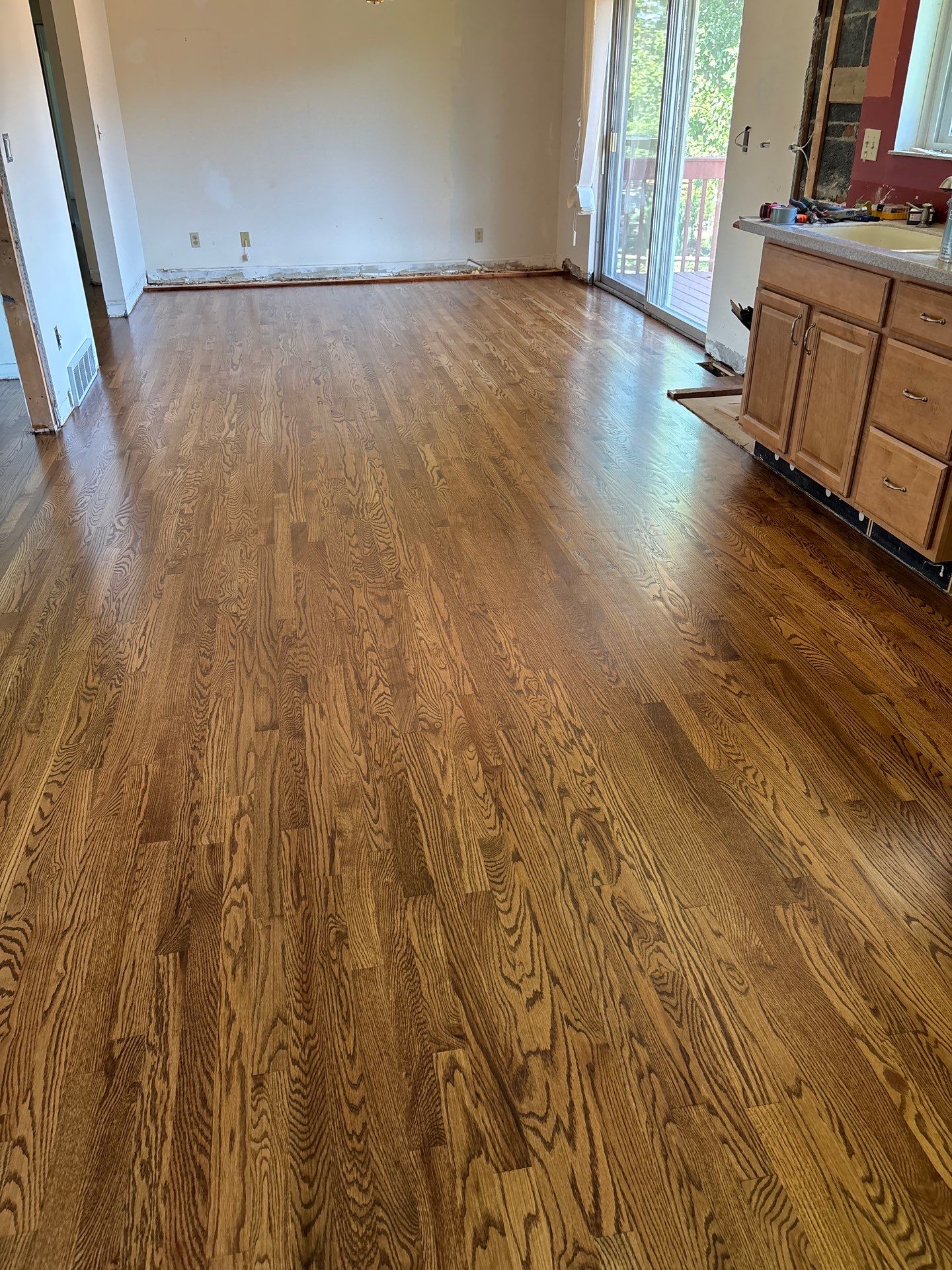 Red Oak Hardwood Floor Installation and Refinishing in Cincinnati by Footprints Floors Kentucky