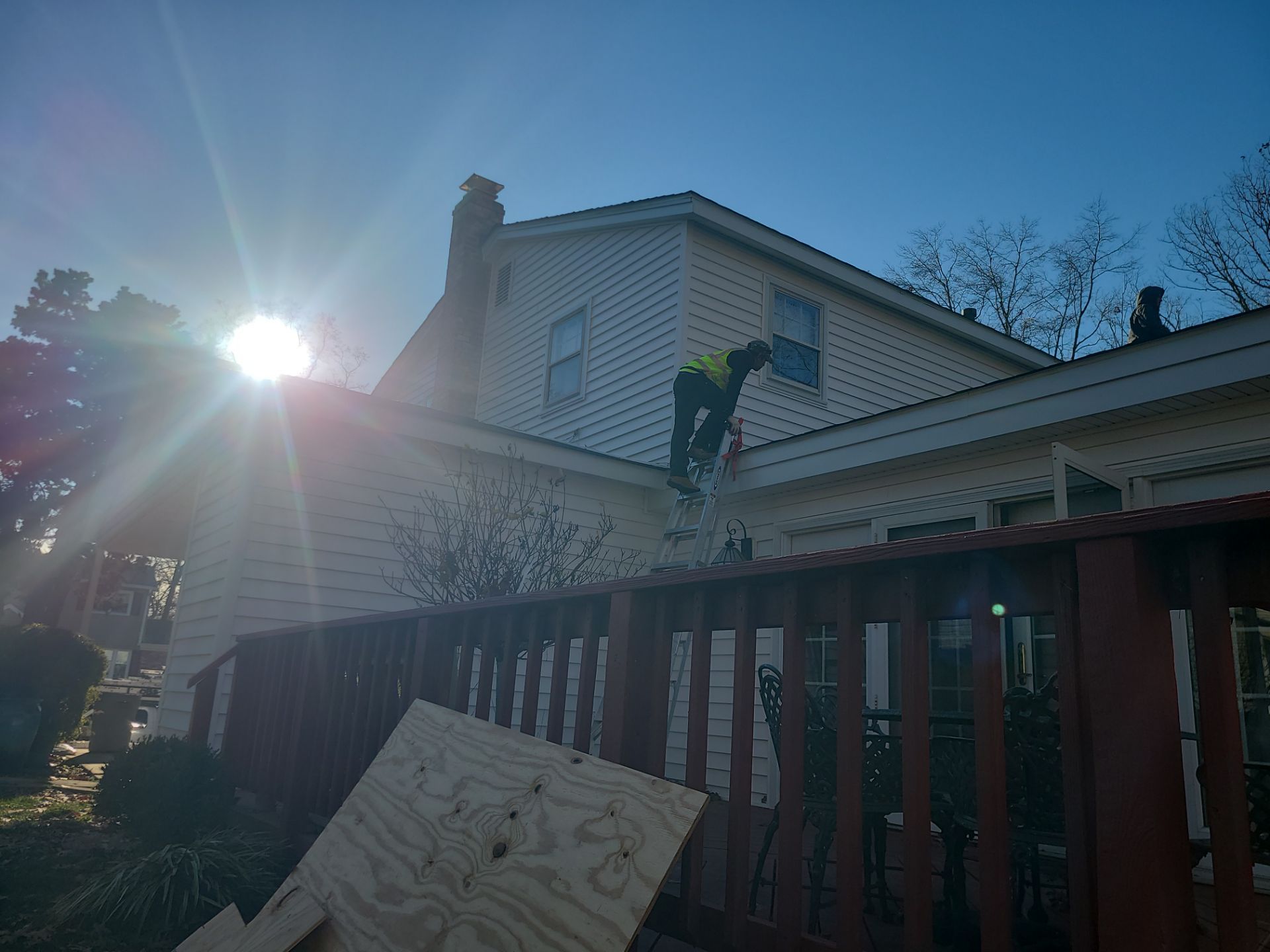 Springfield CertainTeed Charcoal Black Roof & CertainTeed Colonial White Siding by RM Banning, Inc.