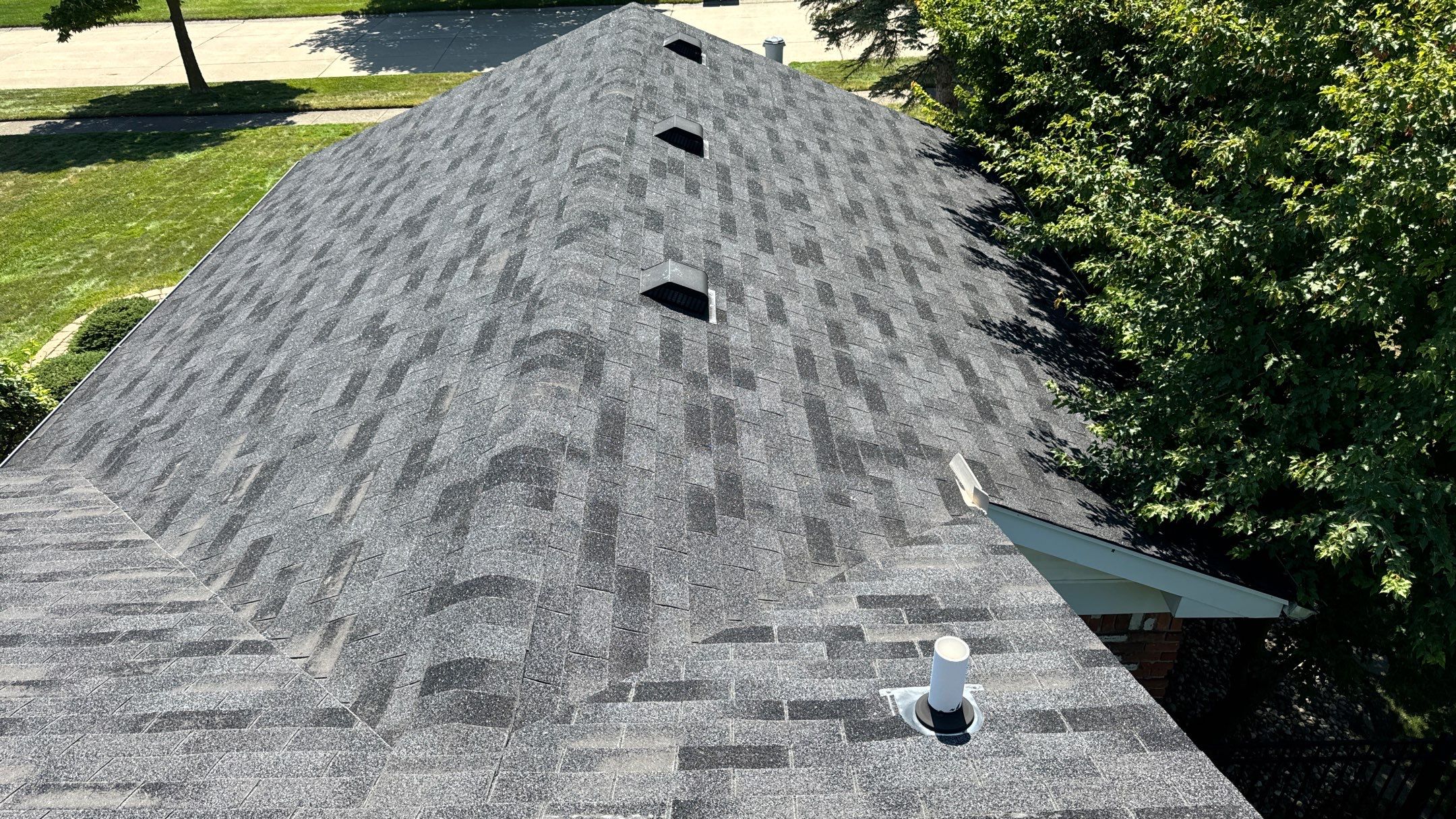 Roof Replacement using CertainTeed Landmark by 180 Contractors