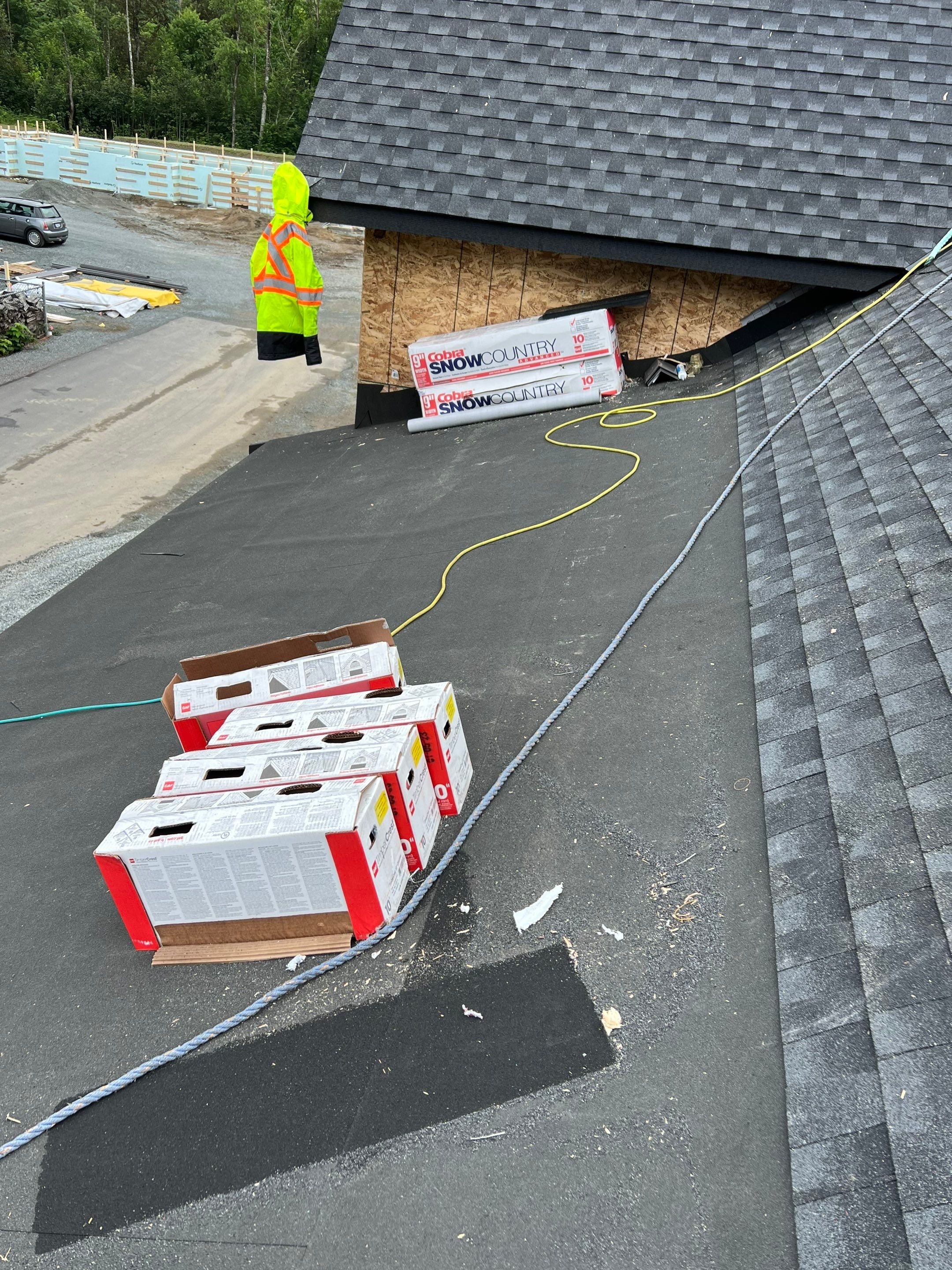 Residential Roofing Installation using GAF Charcoal HDZ by Top Notch Roofing Inc