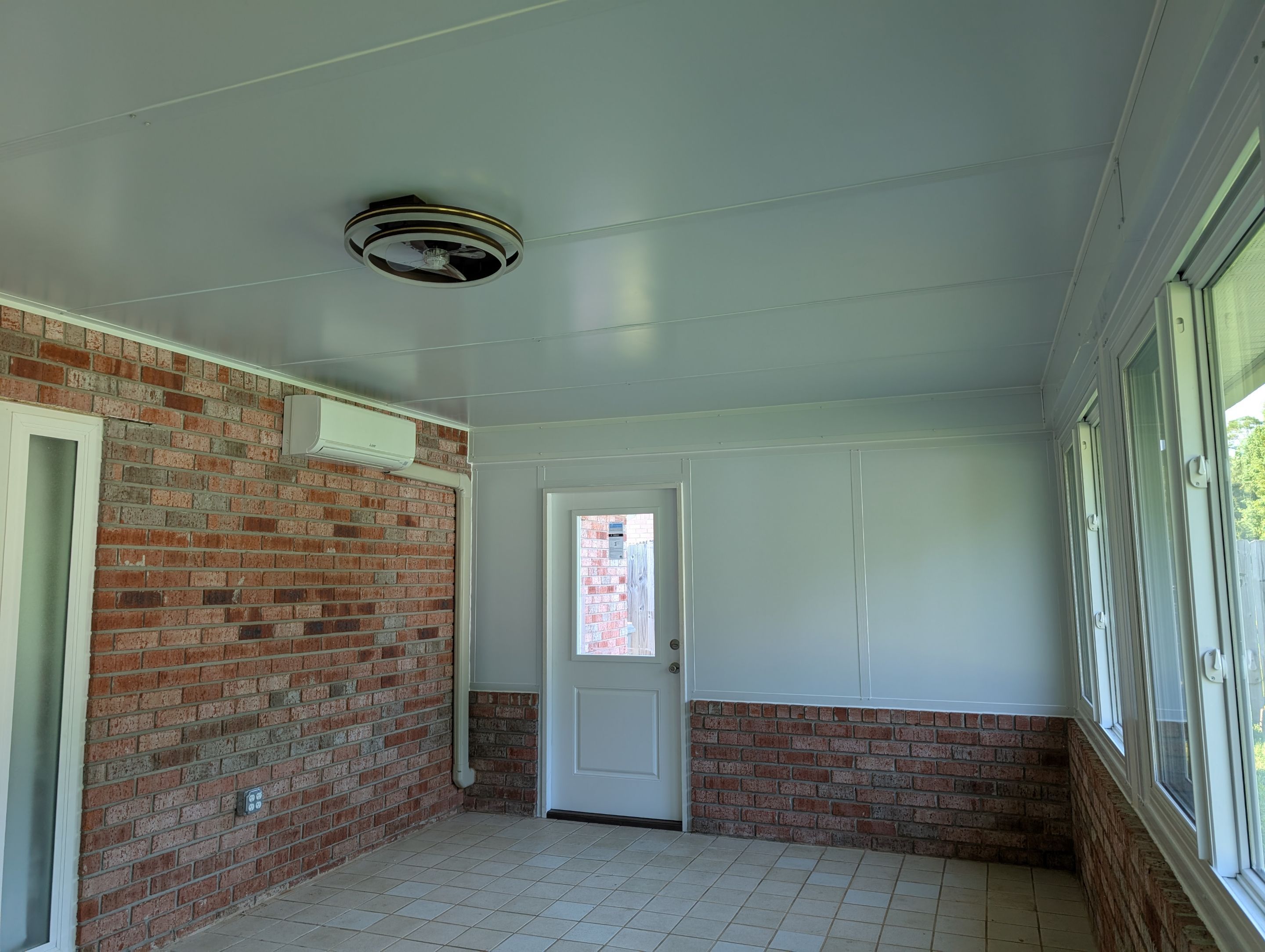 Glass Under in Pensacola by Titan Sunrooms