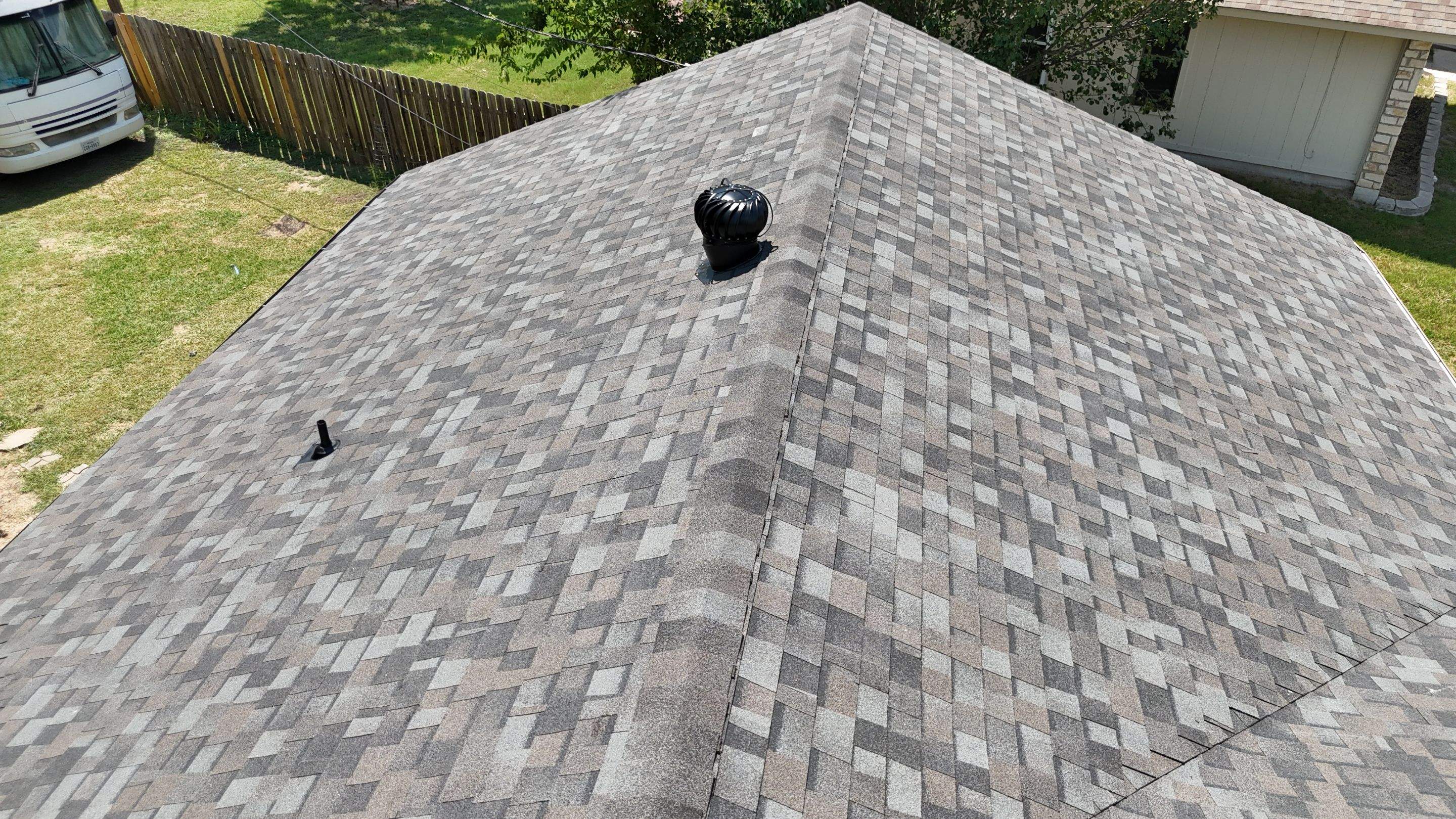 Williamsburg Gray - Owens Corning TruDefinition Duration by RoofsOnly.com