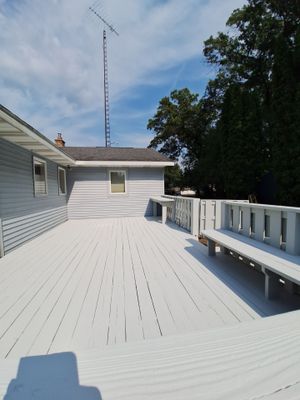 Deck and Shed Re-paint
