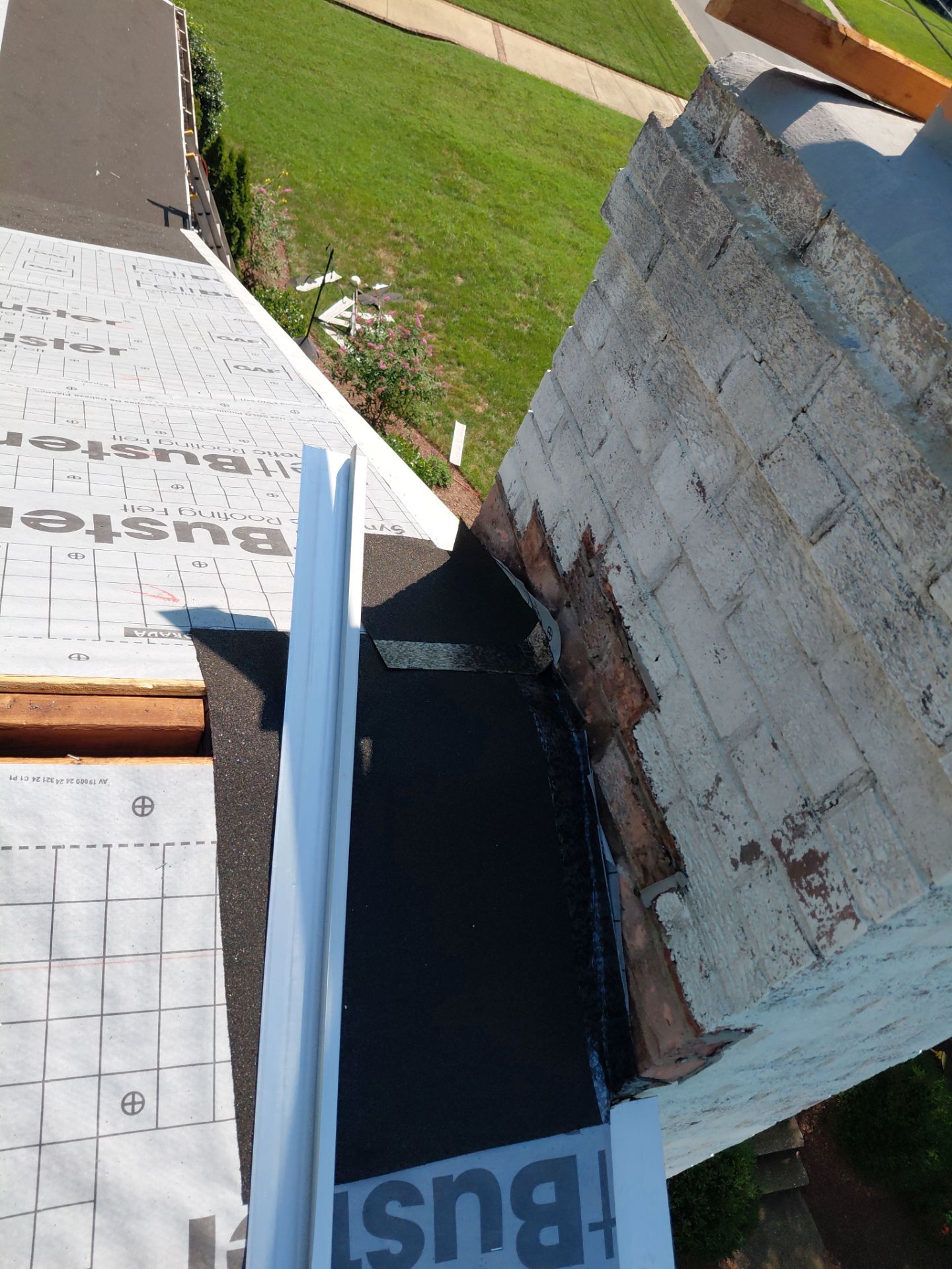 Alexandria: Residential Roof Replacement with GAF Timberline HDZ in Nantucket Morning by RM Banning, Inc.