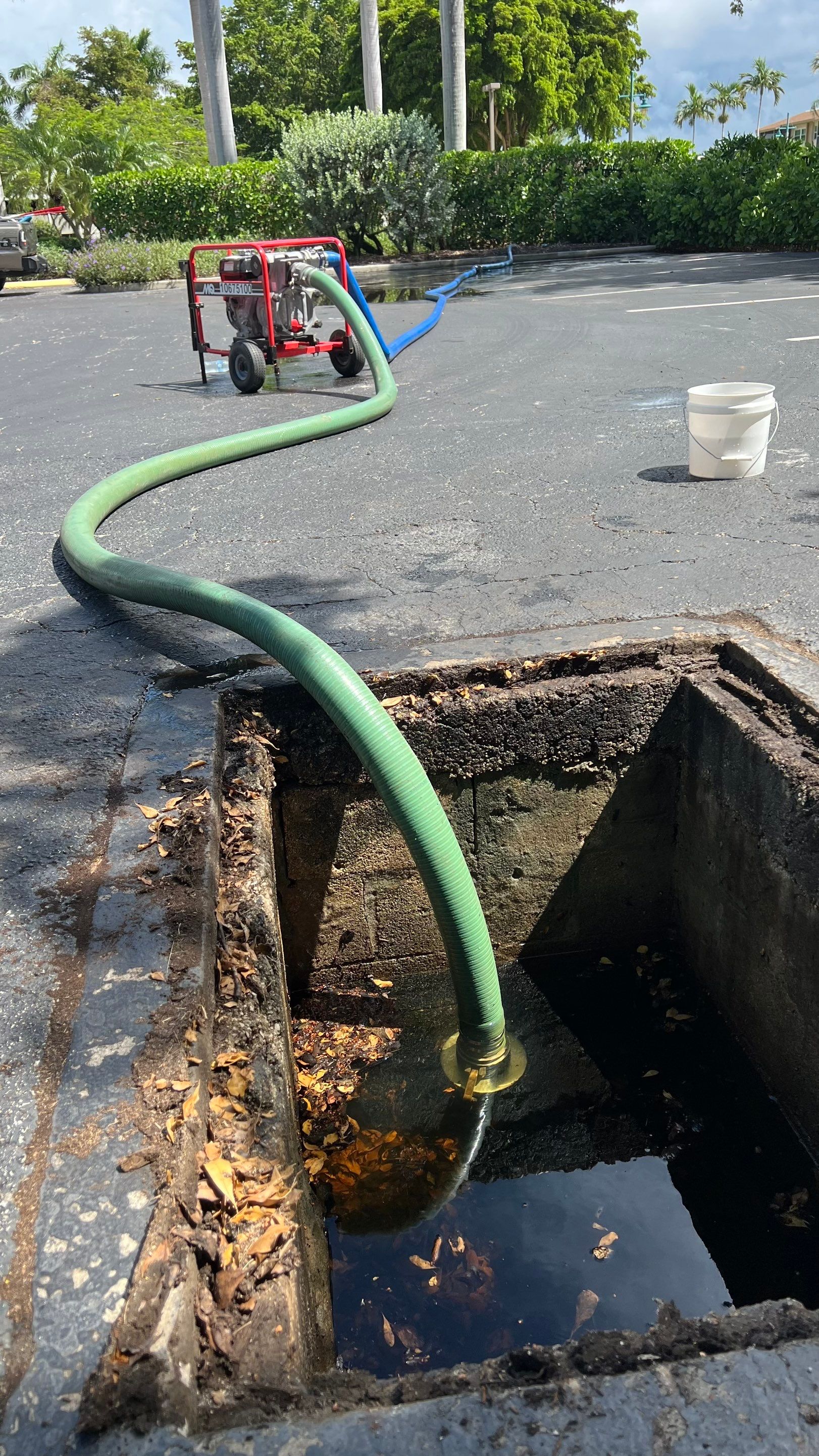 Marco Island Condo Stormwater System Maintenance and Standing Water Removal by APS Power & Water