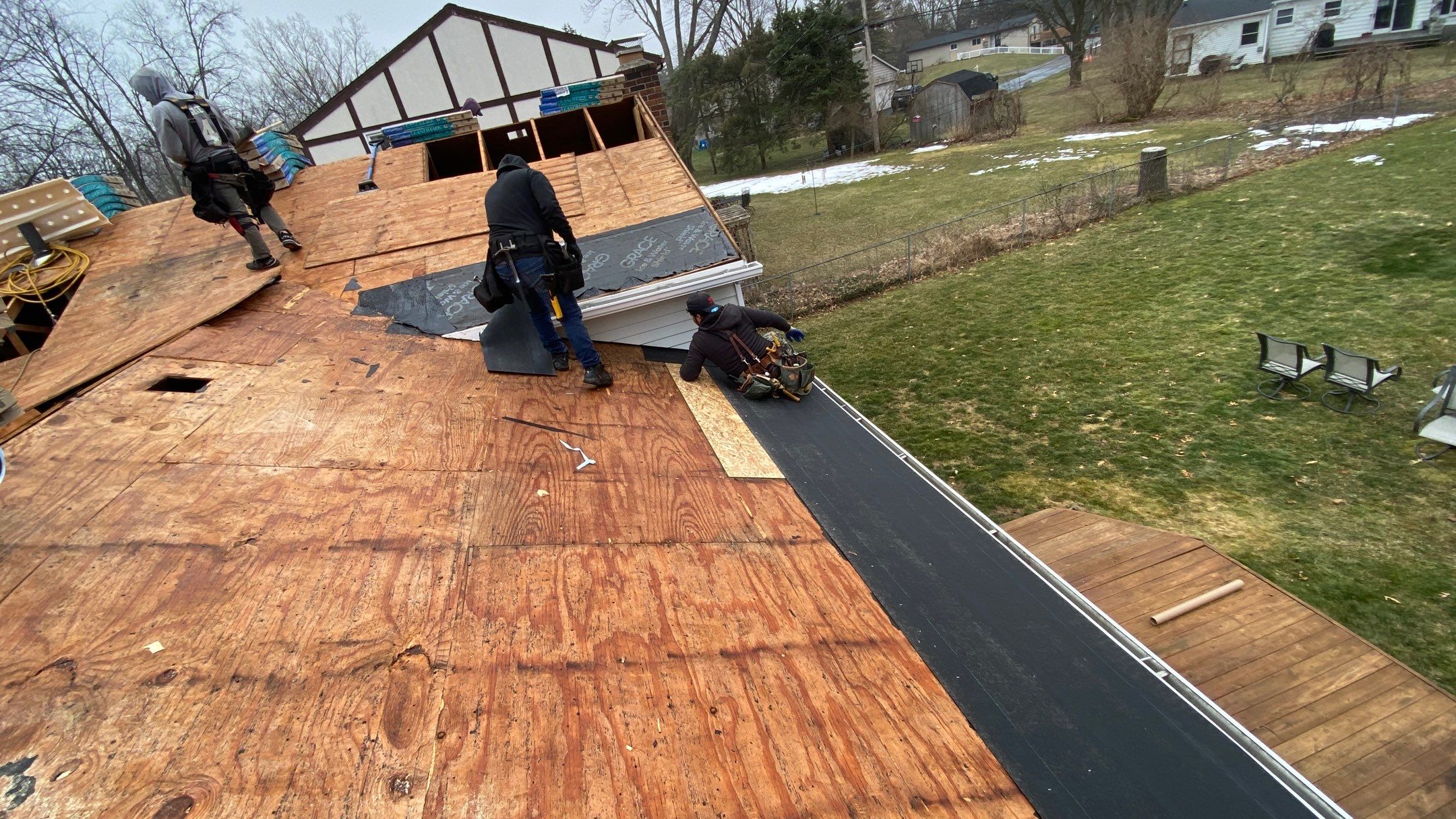 Roof Replacement using CertainTeed Landmark by 180 Contractors
