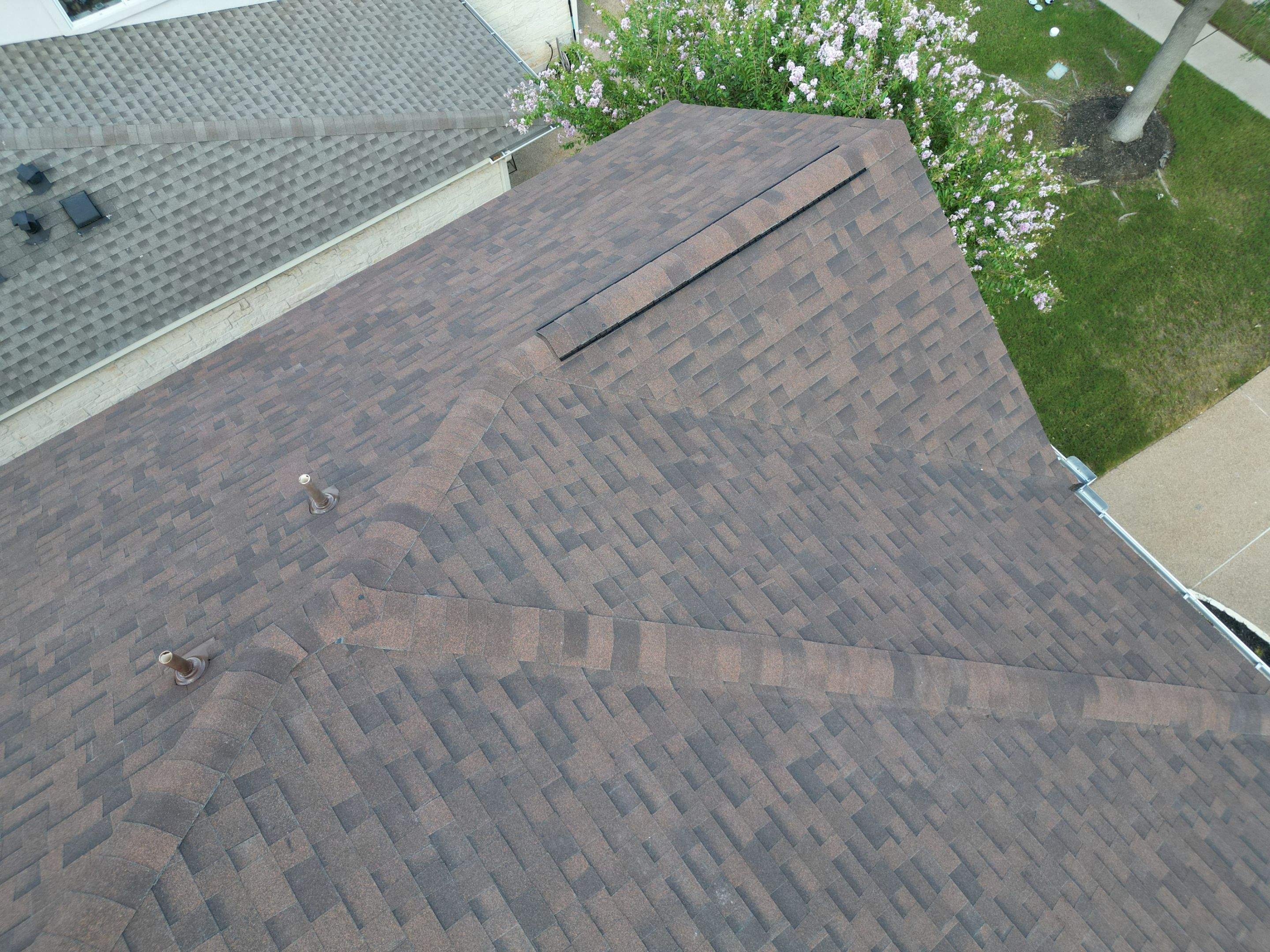 Antique Brown - Malarkey Highlander by RoofsOnly.com