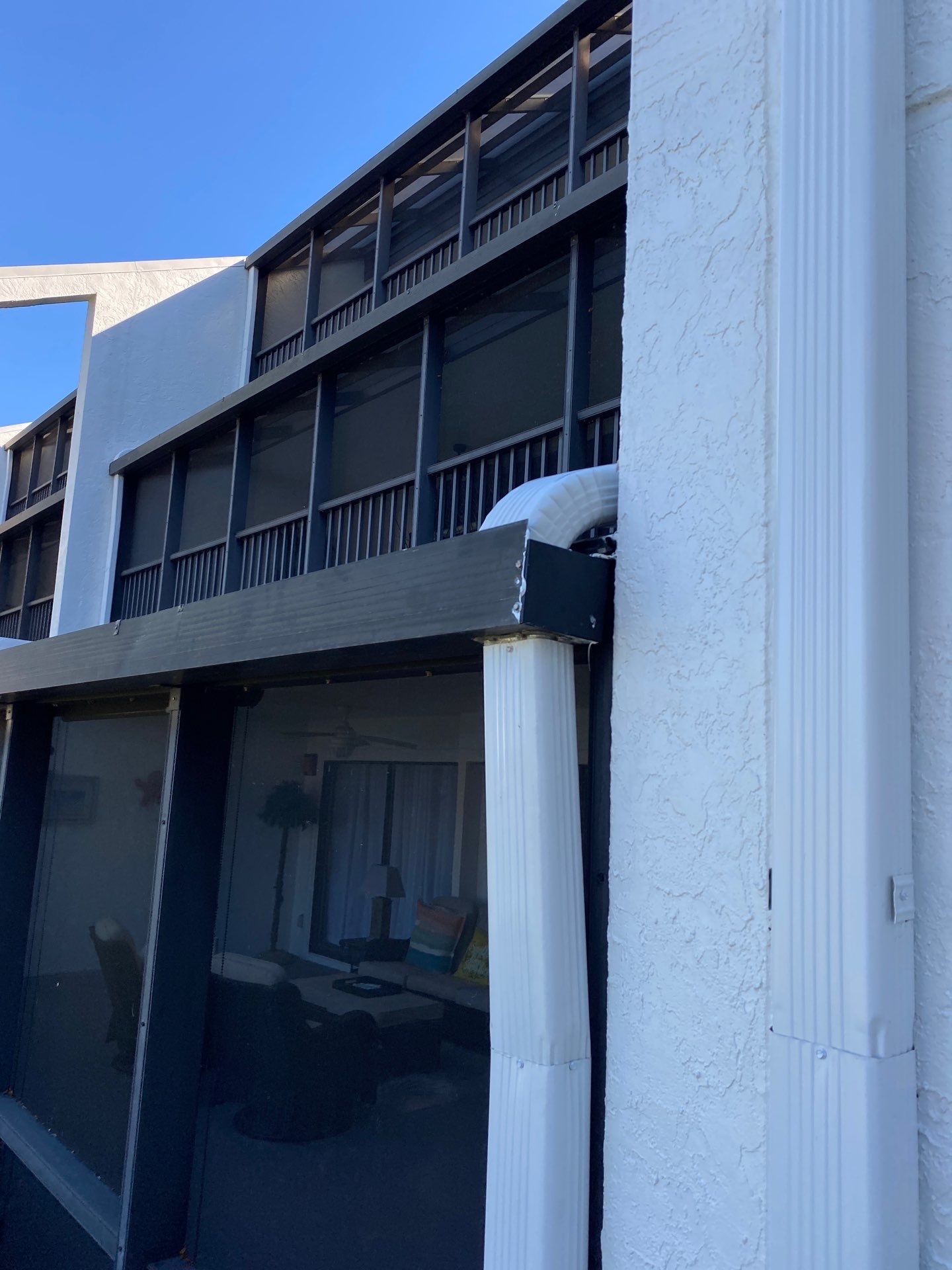 Gutter cleaning all buildings are the same for 6 units in Fort Myers FL by Gutter Professors