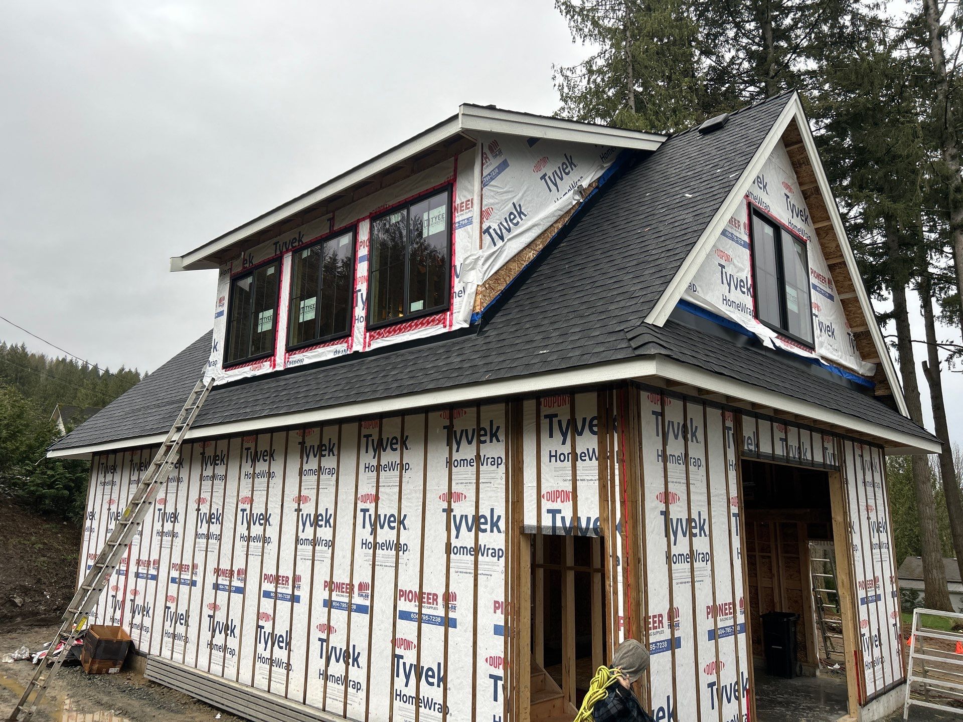 Residential Roofing Installation using GAF Charcoal HDZ by Top Notch Roofing Inc