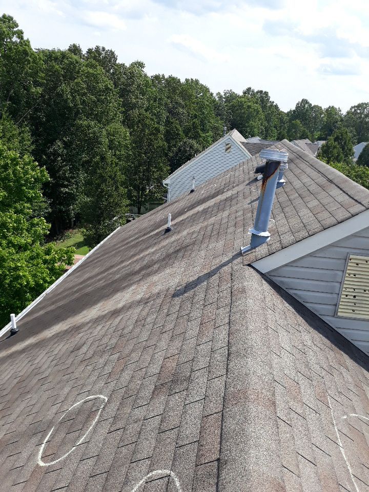 Woodbridge: CertainTeed Landmark Designer Shingles in Cottage Red by RM Banning, Inc.
