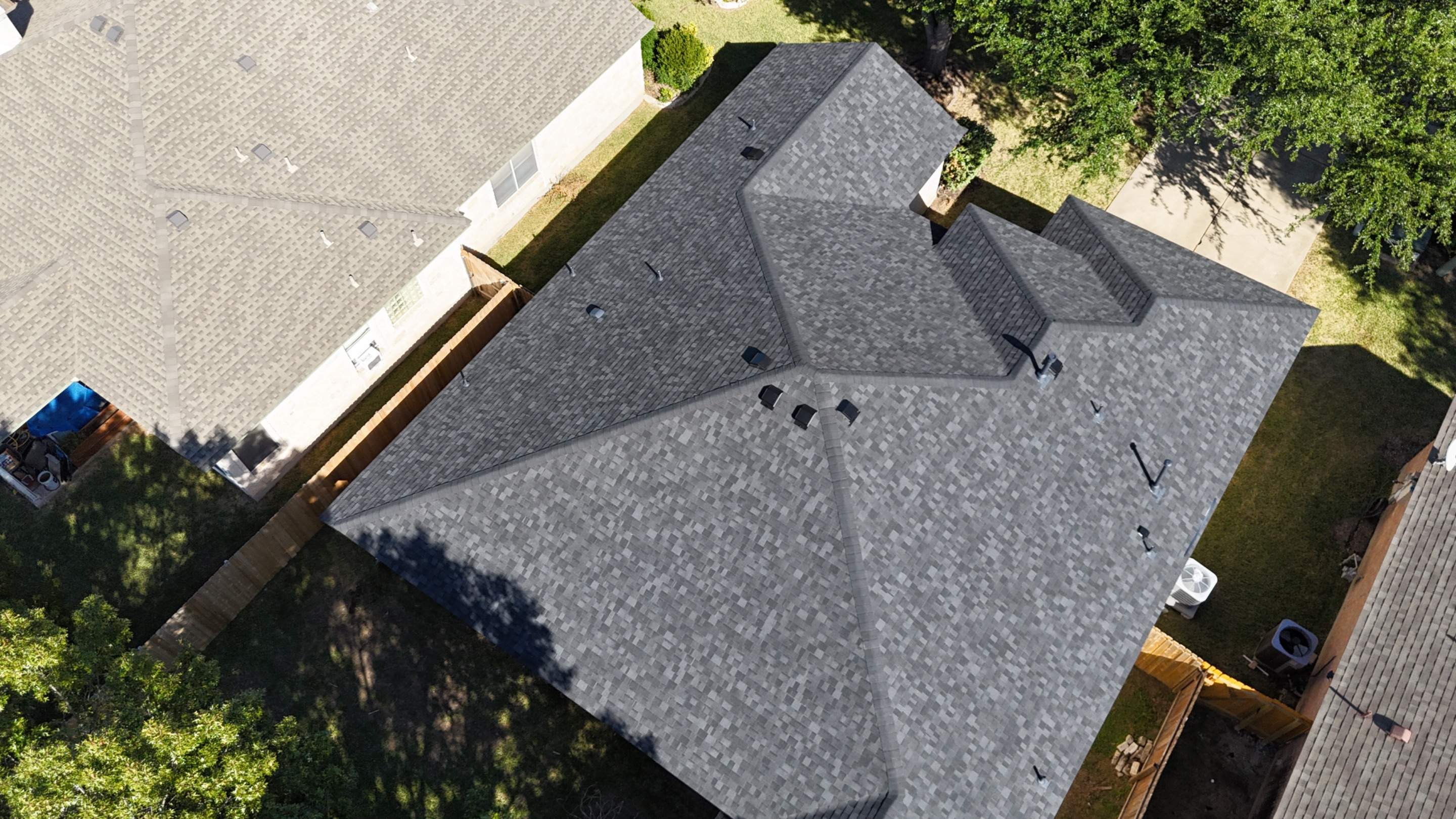 Onyx Black - Owens Corning TruDefinition Duration  by RoofsOnly.com