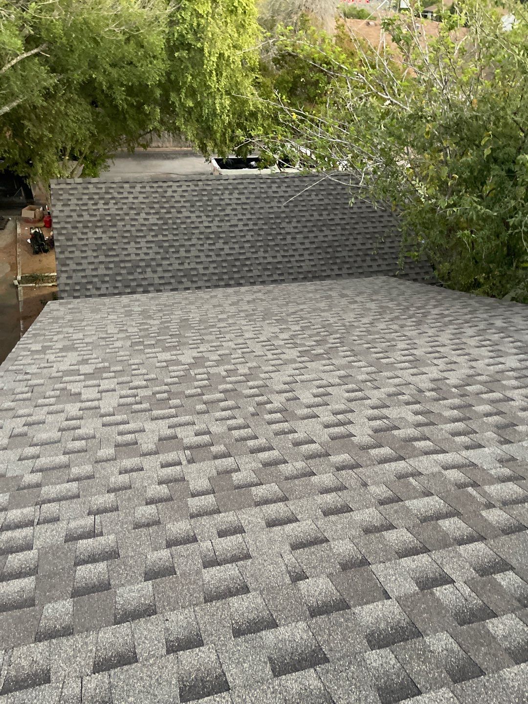 GAF HDZ - Weathered Wood by Elite Roofing LLC