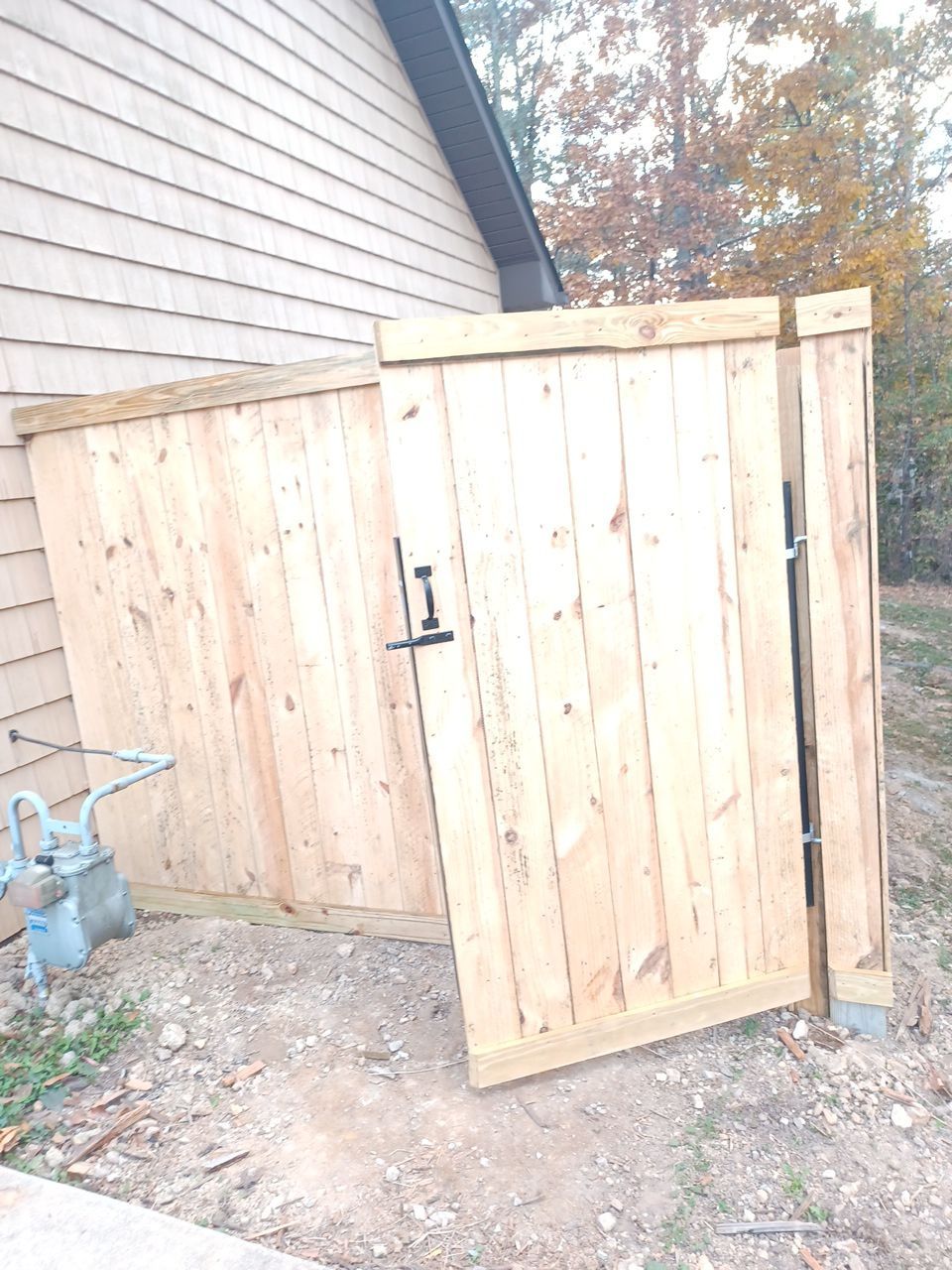 Million Dollar Lake - Deck and Fence by Pillar and Pine