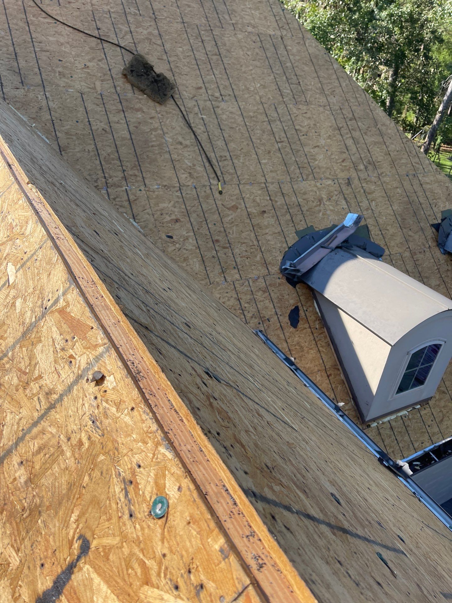Residential Roofing Installation using Owen's Corning Duration (Lifetime) Shingles by Roof Repair Company
