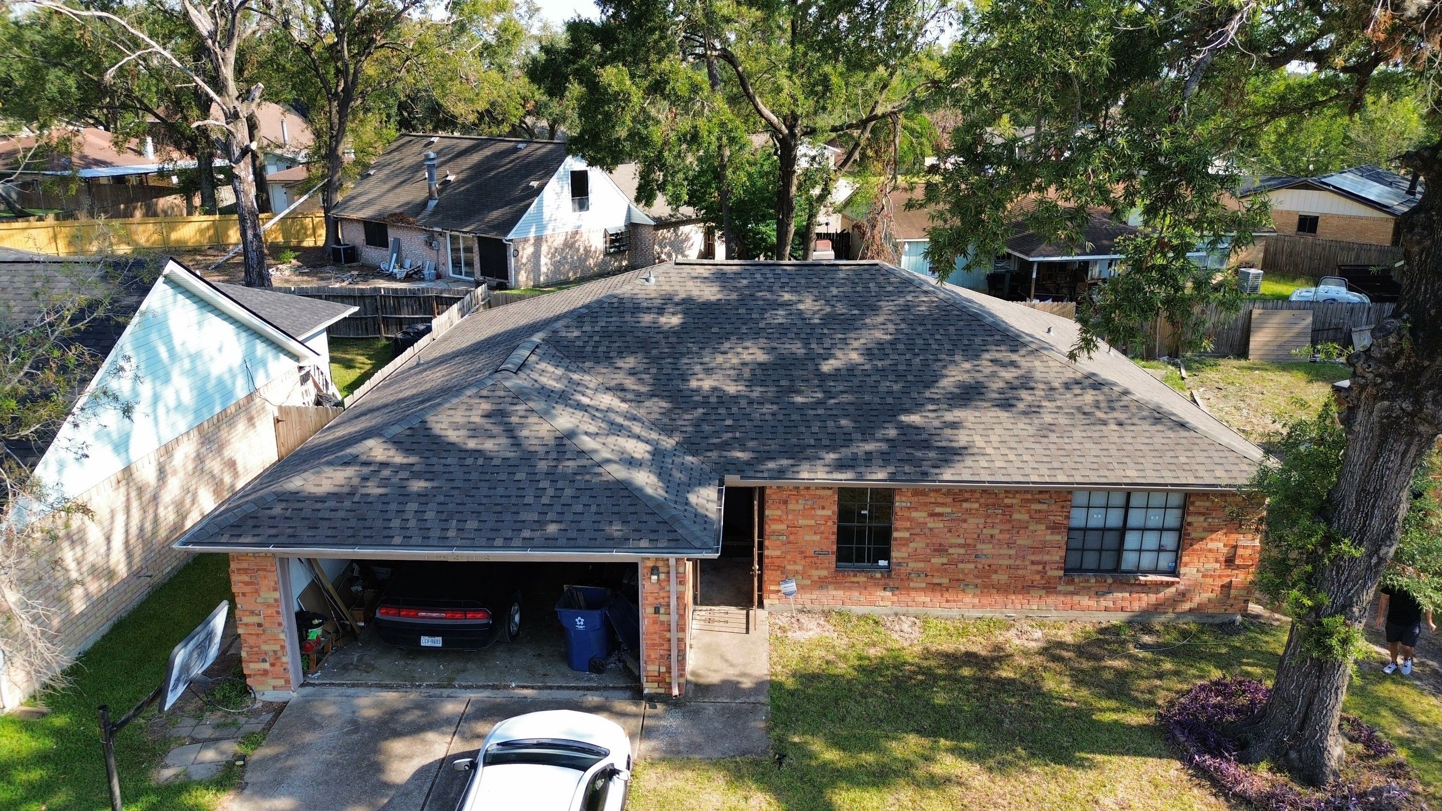 Channelview Roof Installation using Atlas Pinnacle Pristine by Modern BYLT Roofing & Construction