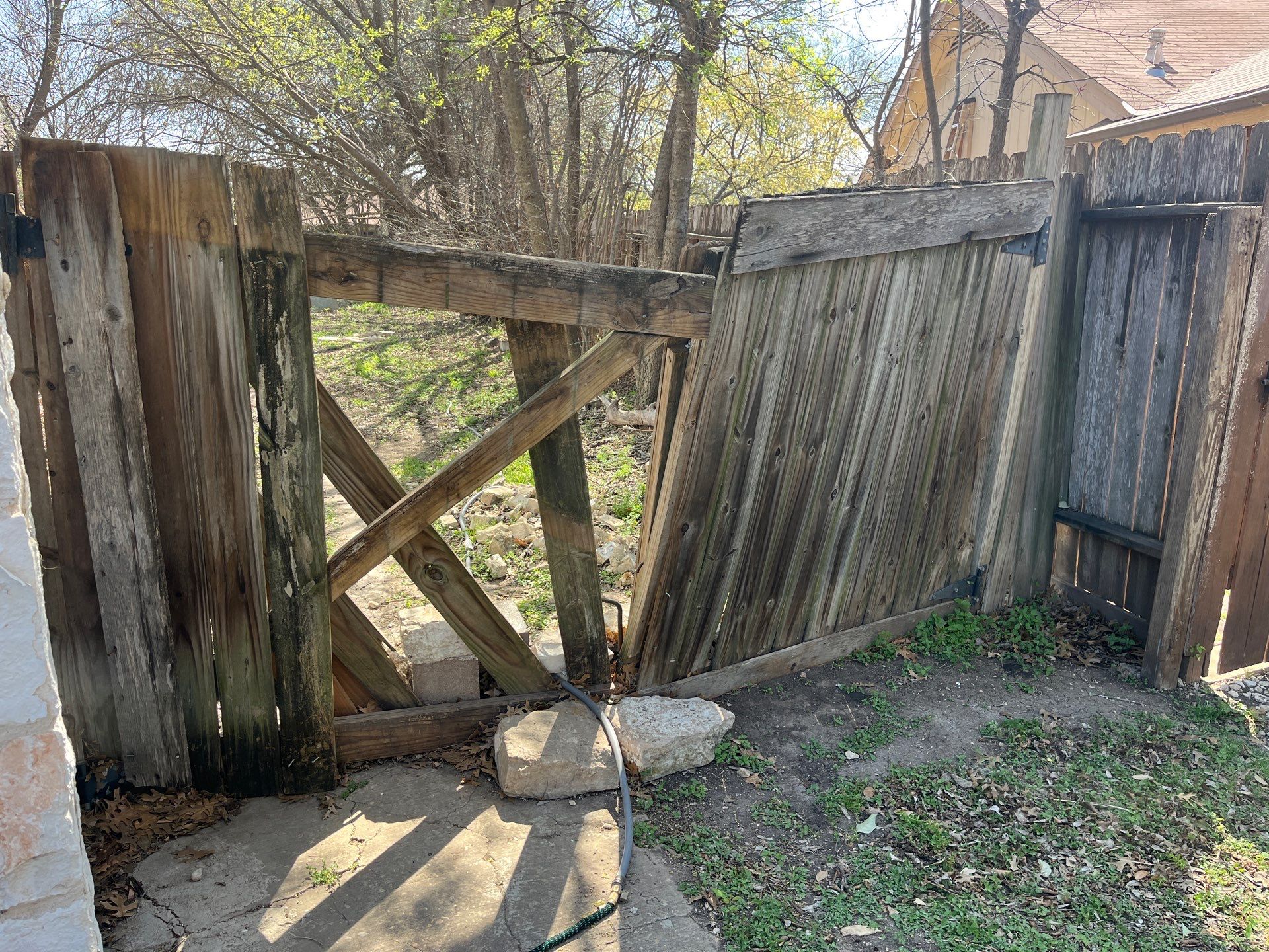 Fence Repair by TEXFIX LLC
