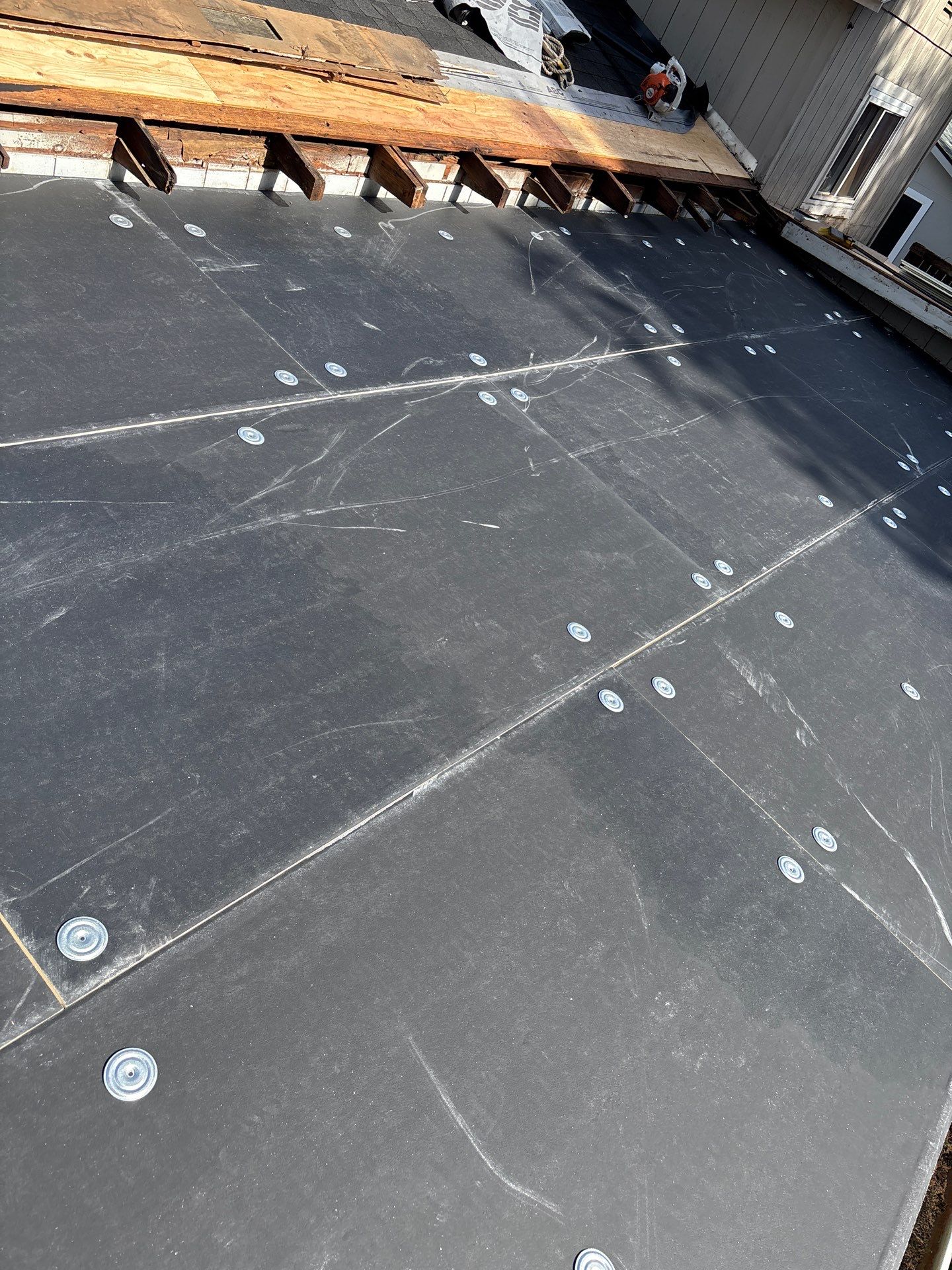 Project in Roseburg by Peak Exteriors LLC