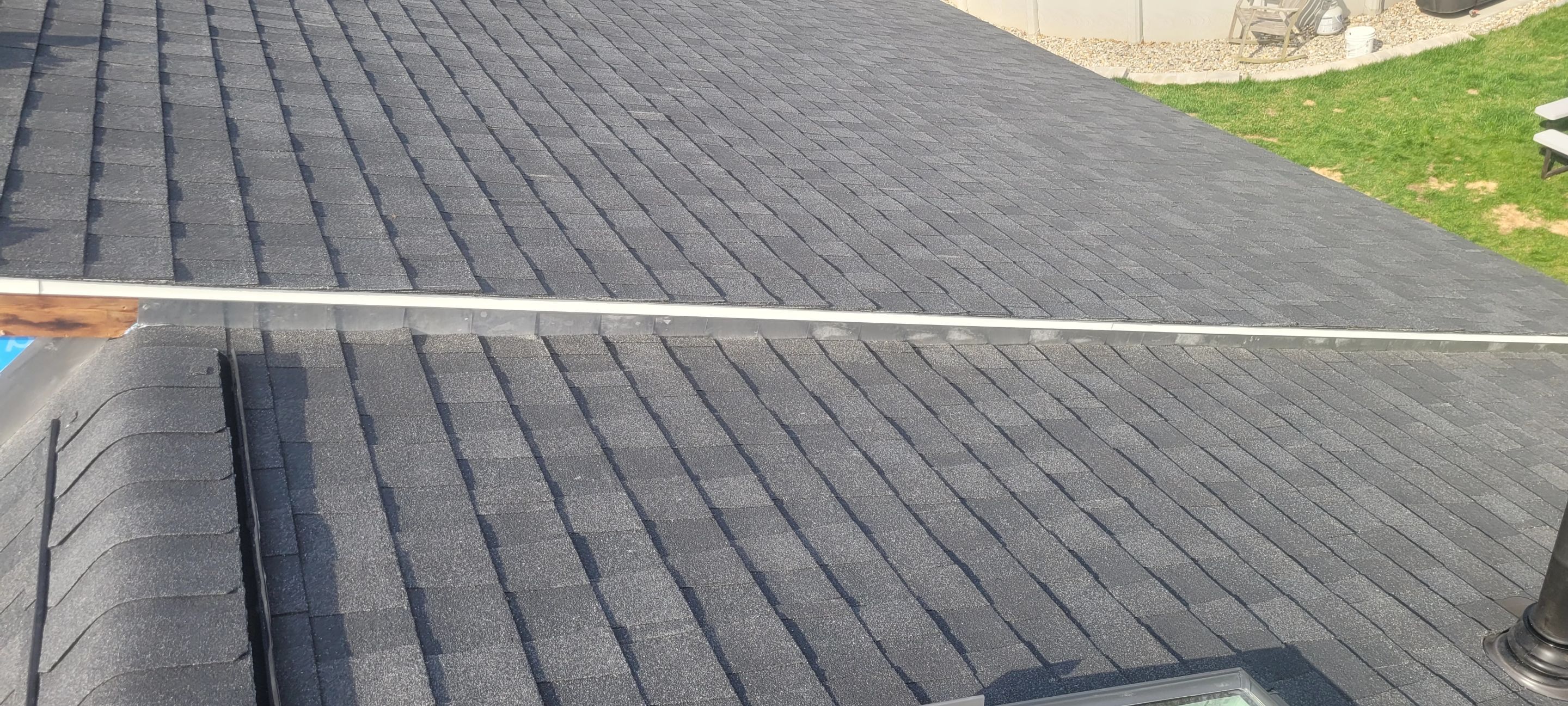 Asphalt shingles professionally installed in Cromwell, CT by DiGiorgi Roofing & Siding INC by DiGiorgi Roofing and Siding Inc