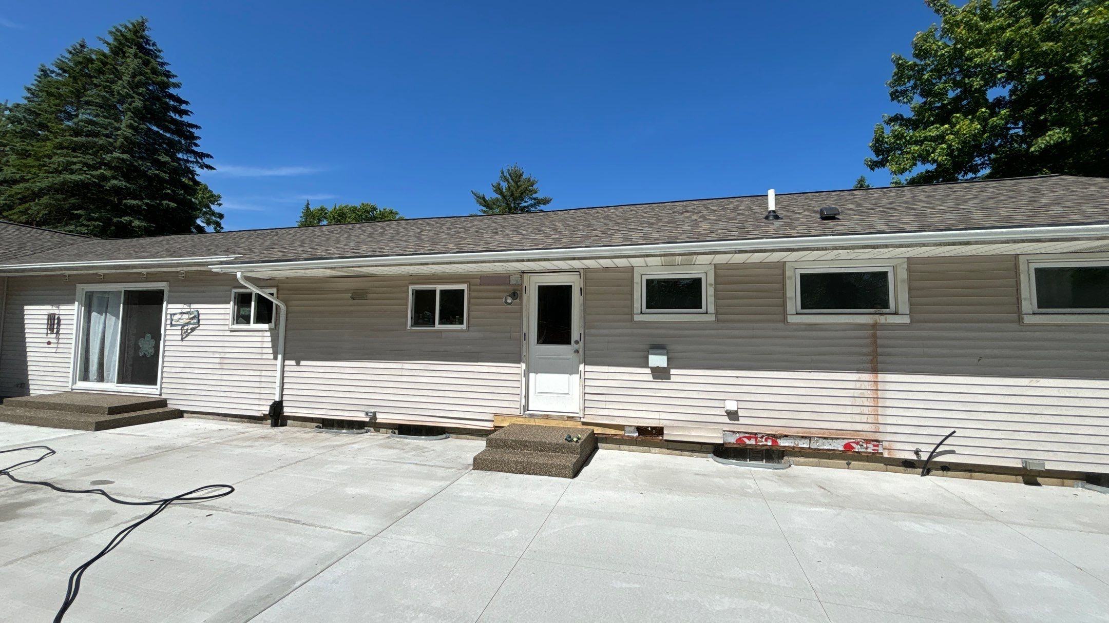 Roof Replacement using CertainTeed Landmark Pro by 180 Contractors
