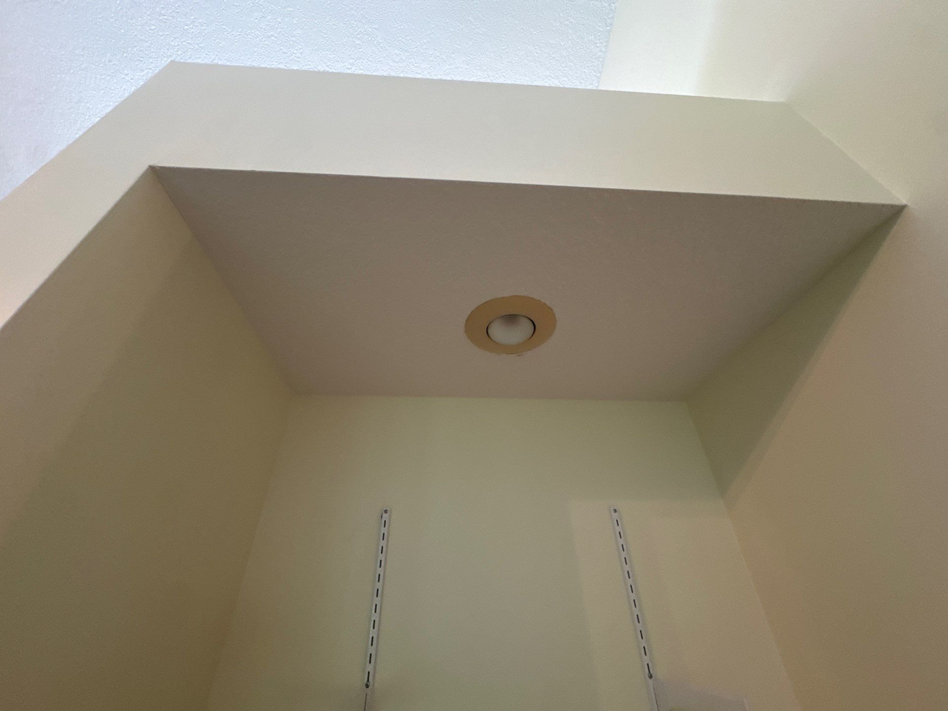 Residential Interior Repaint by Midwest Paint LLC
