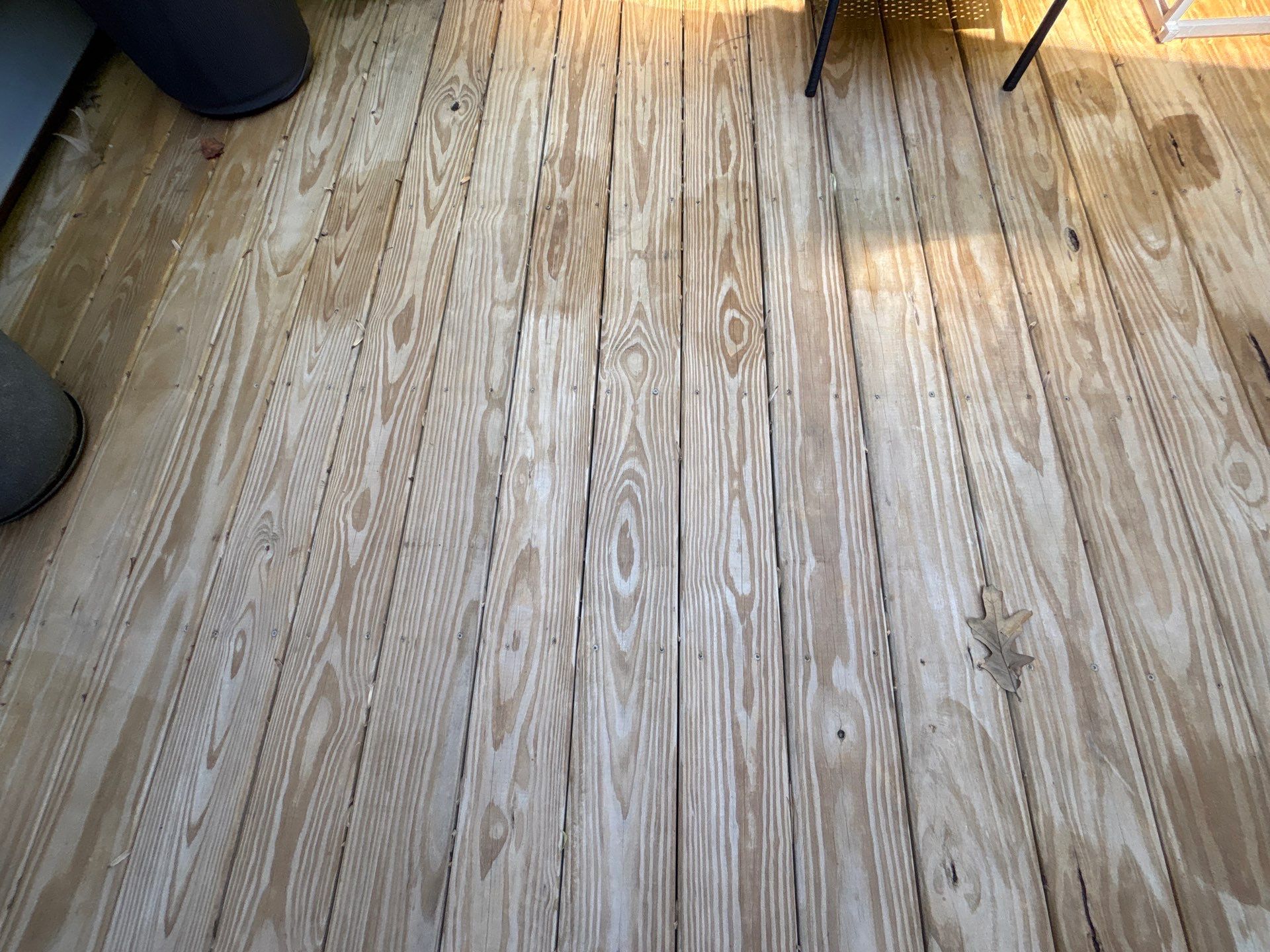 Wood Deck using Wood Sealant by DuraSeal