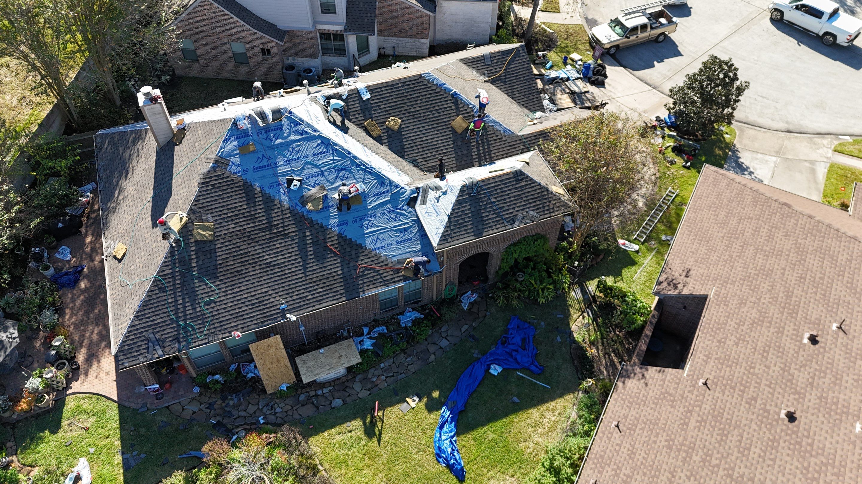 Kingwood Roof Installation using Atlas Pinnacle Pristine by Modern BYLT Roofing & Construction