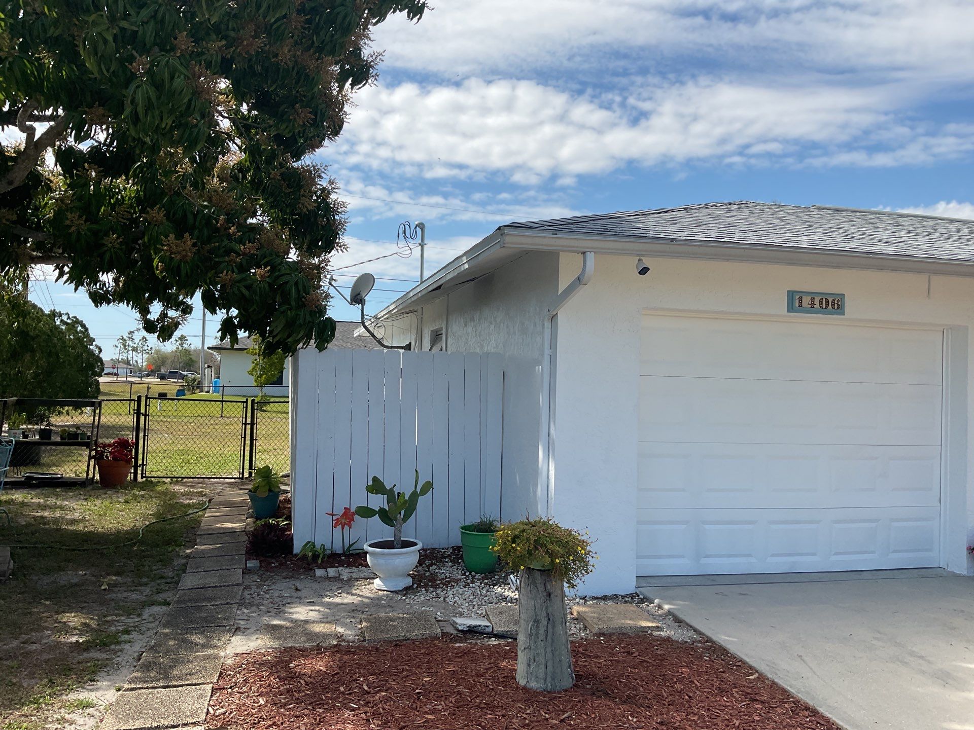 Soffit and Fascia Installation in Cape Coral FL by Gutter Professors