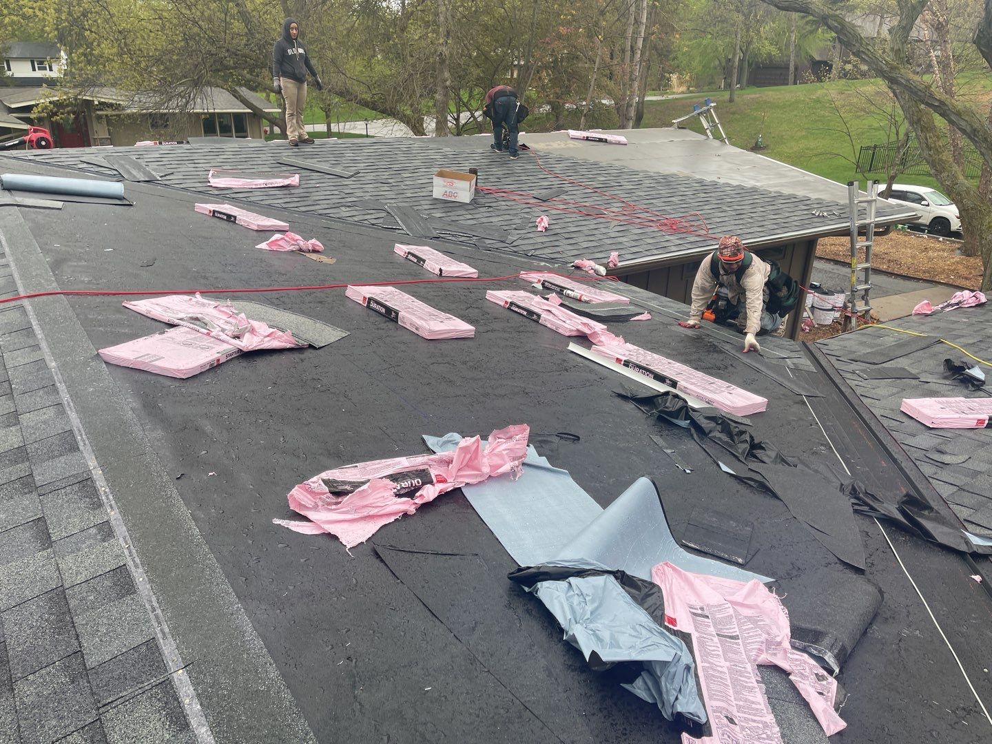 Minnetonka, MN – Low-Slope Roof Replacement with Full Ice & Water Shield by First Impressions Exteriors